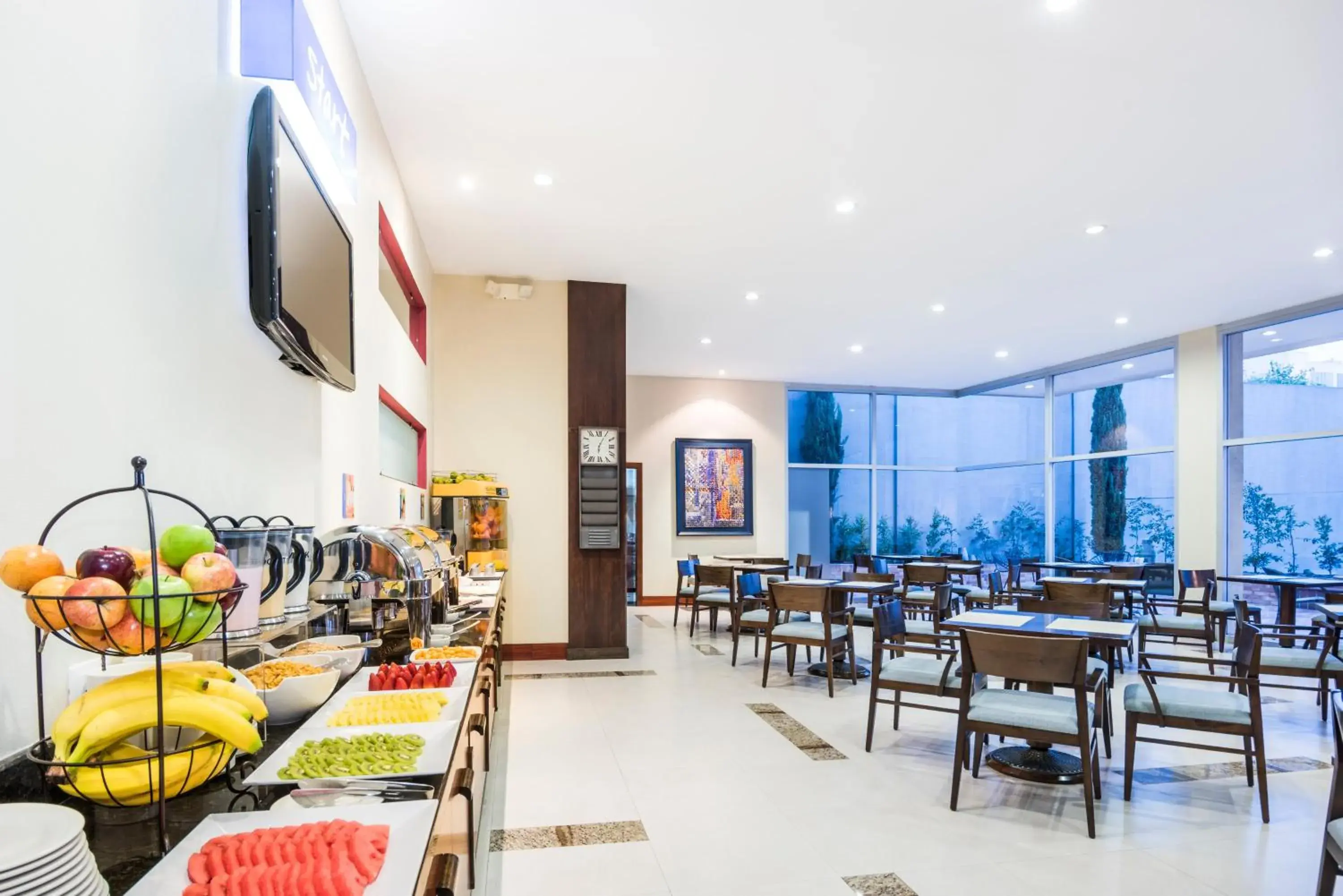 Breakfast in Holiday Inn Express Quito by IHG Breakfast in Holiday Inn Express Quito by IHG