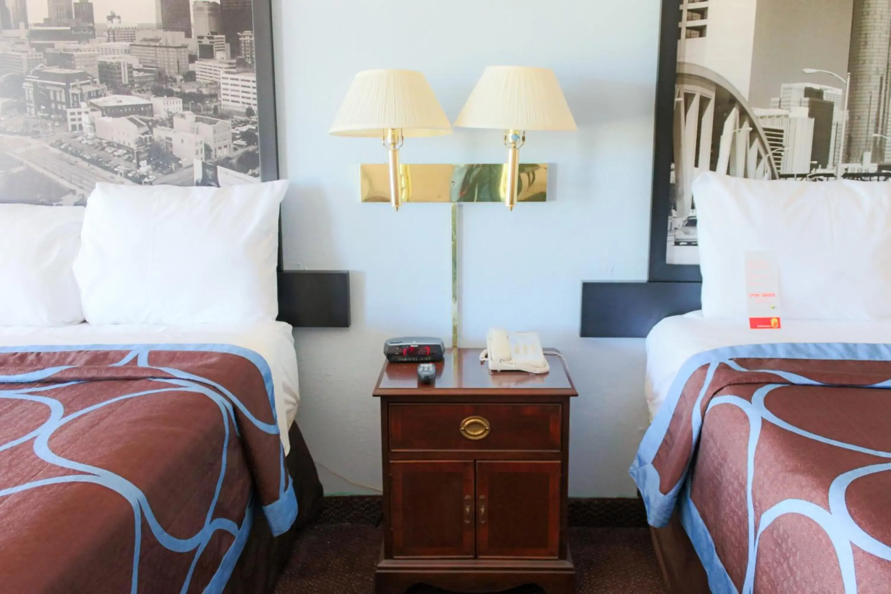 Bedroom, Bed in Super 8 by Wyndham College Park/Atlanta Airport West Bedroom, Bed in Super 8 by Wyndham College Park/Atlanta Airport West