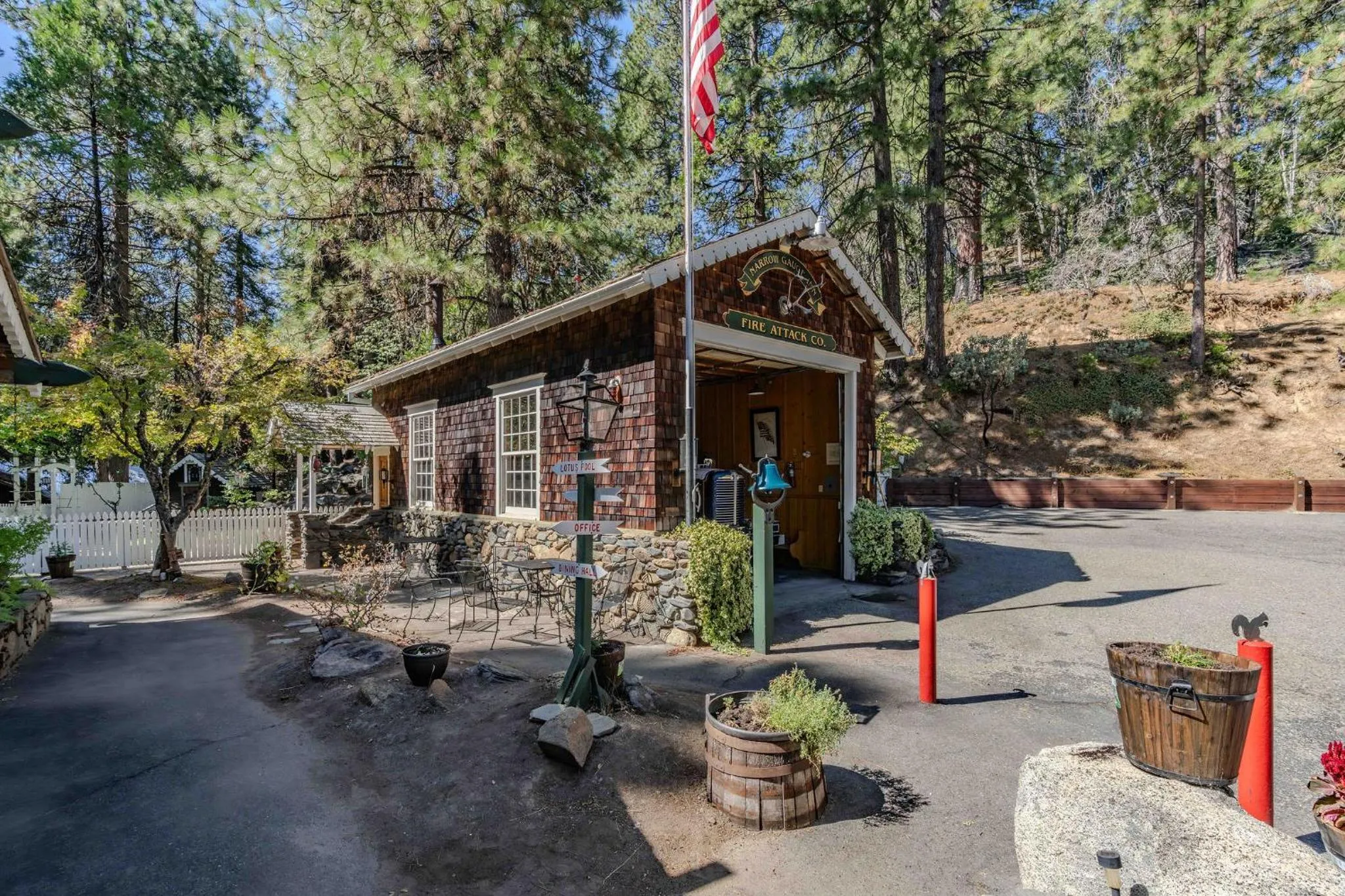 Property building in Narrow Gauge Inn