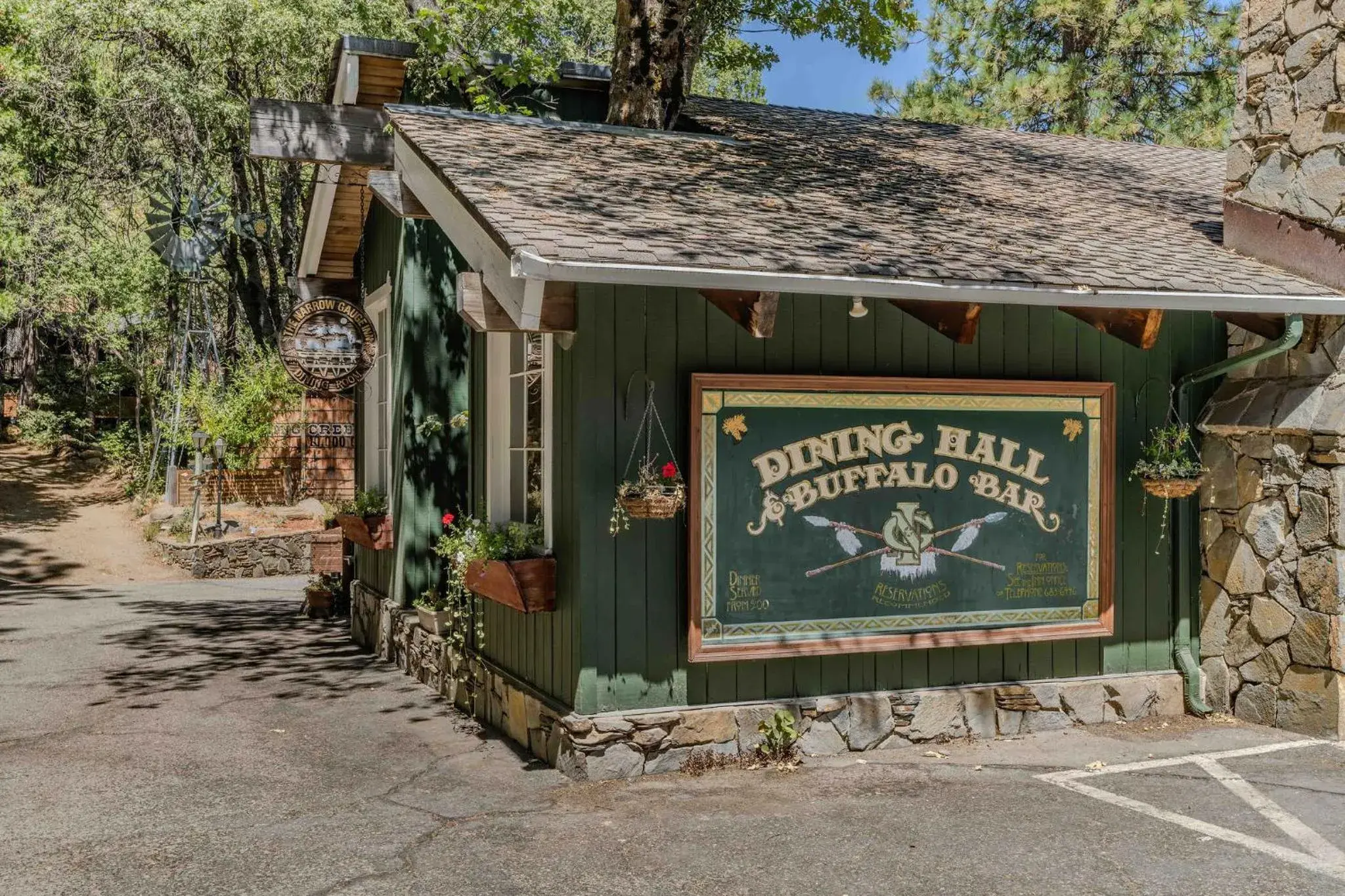 Restaurant/places to eat in Narrow Gauge Inn Restaurant/places to eat in Narrow Gauge Inn
