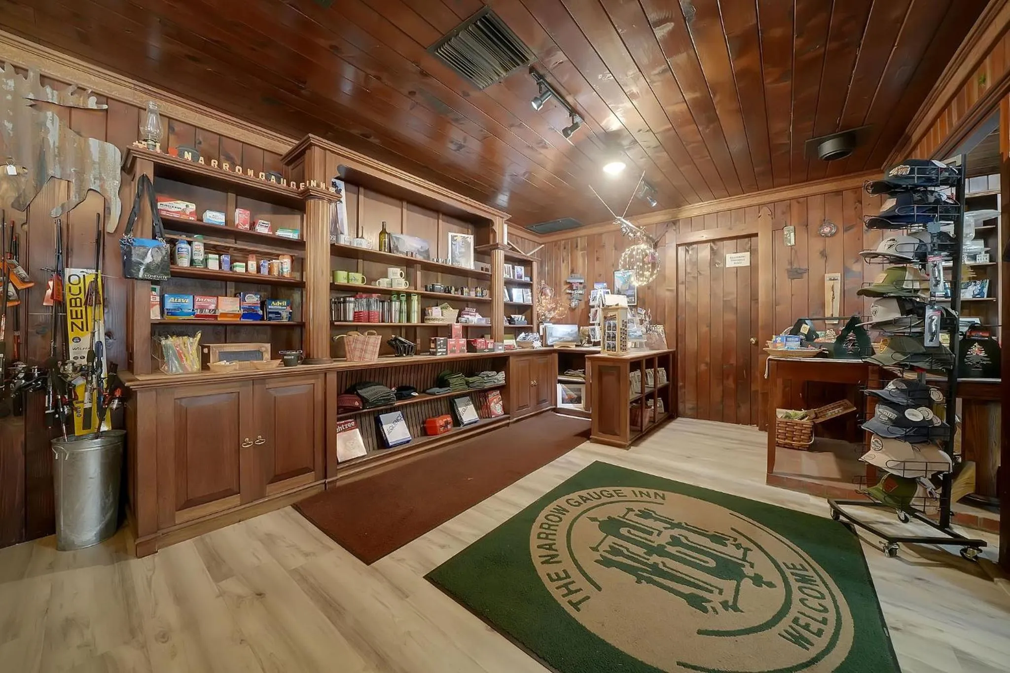 Lobby or reception in Narrow Gauge Inn