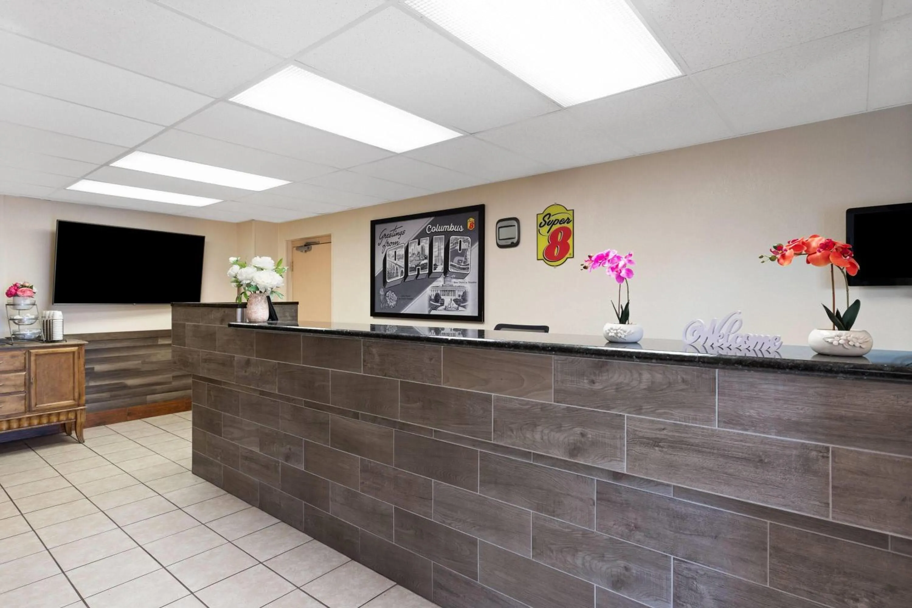 Lobby or reception in Super 8 by Wyndham Columbus