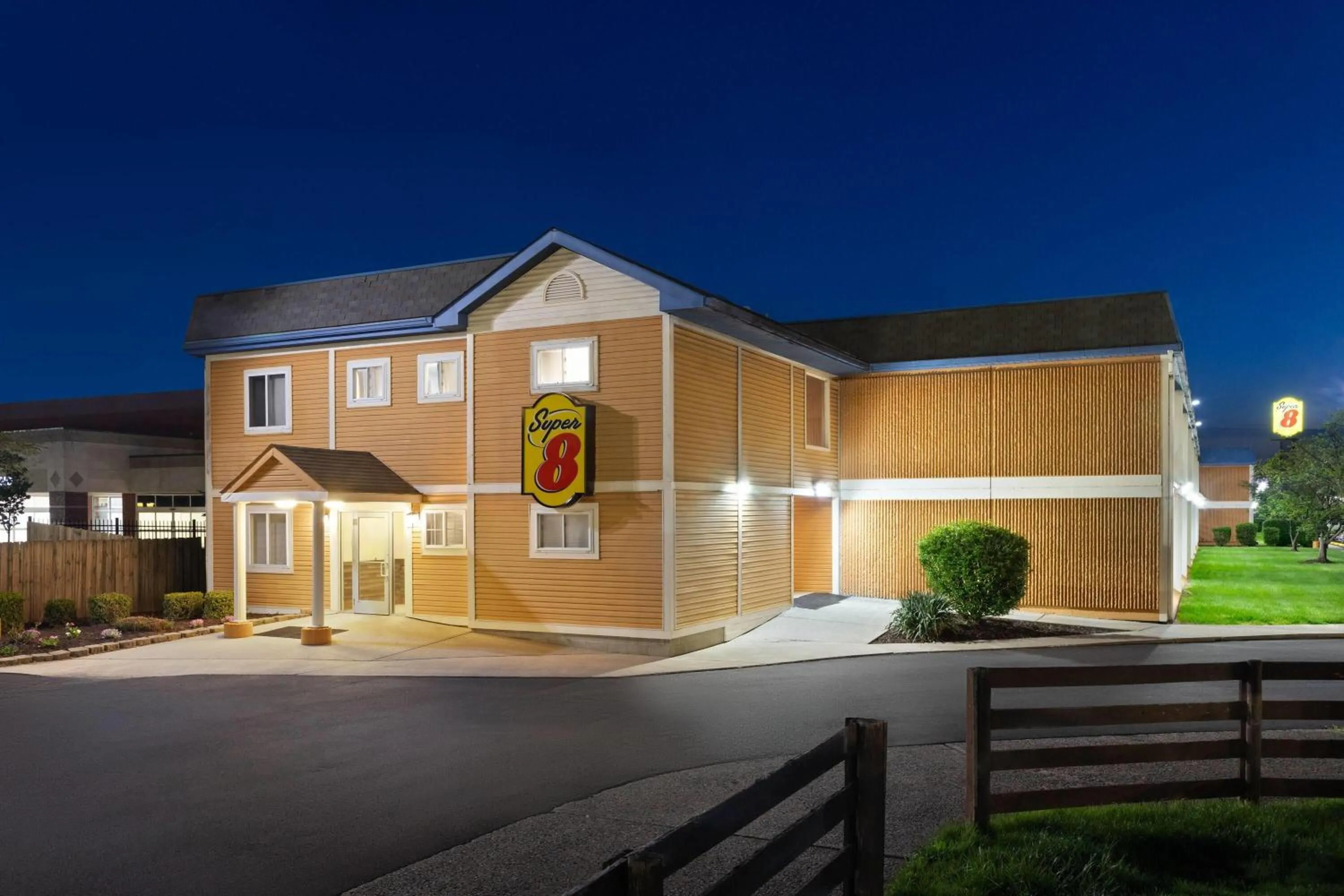 Property building in Super 8 by Wyndham Columbus