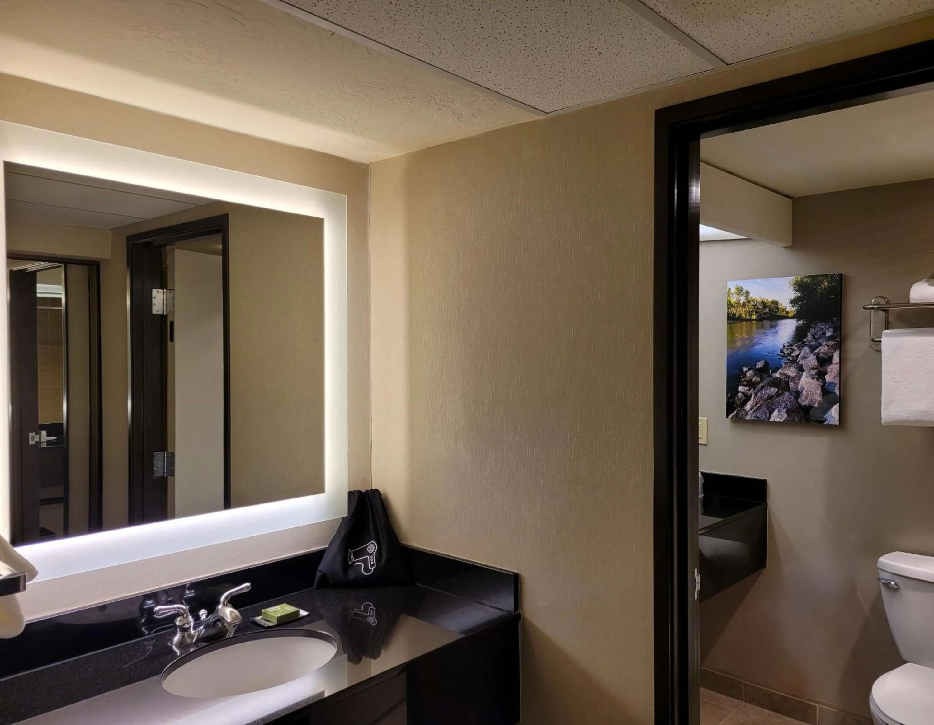 Bedroom in Riverside Hotel, BW Premier Collection