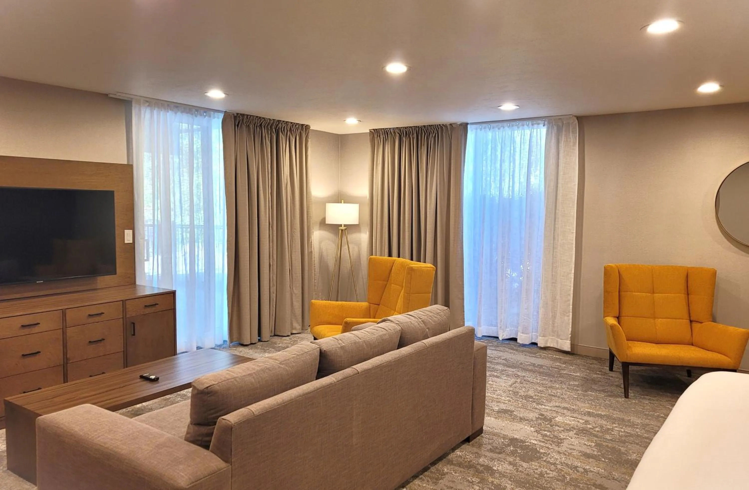 Living room in Riverside Hotel, BW Premier Collection