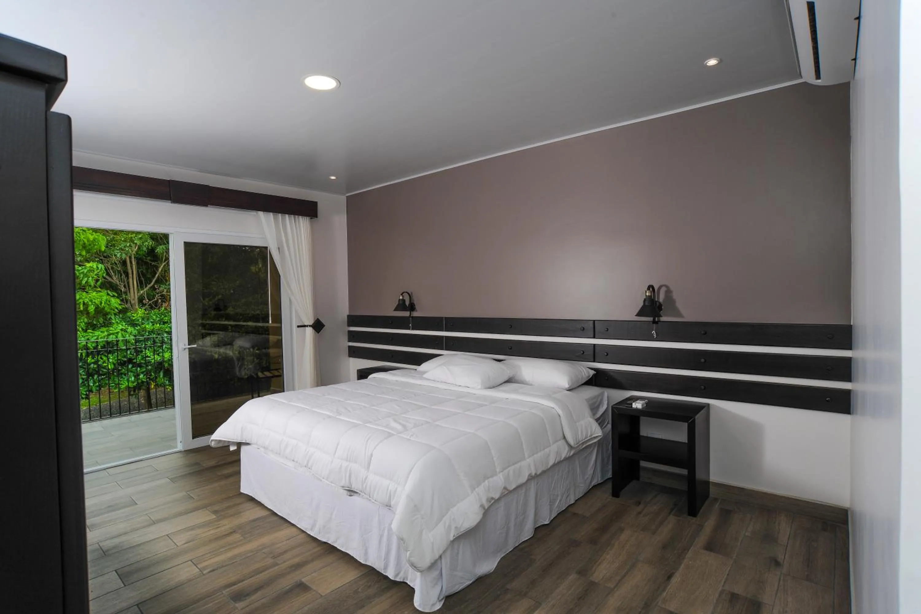 Bed in Hotel Robledal