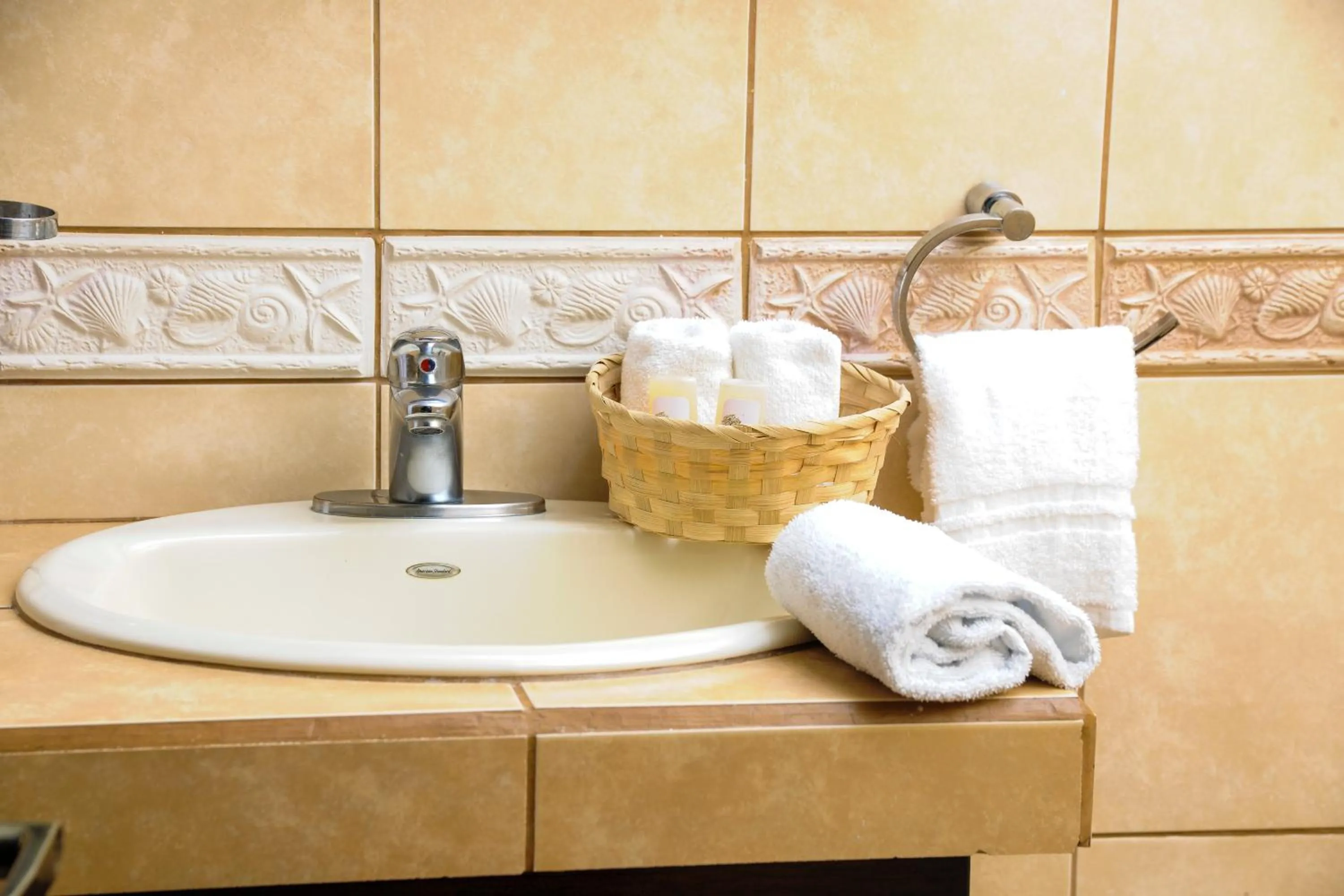 Bathroom in Hotel Robledal