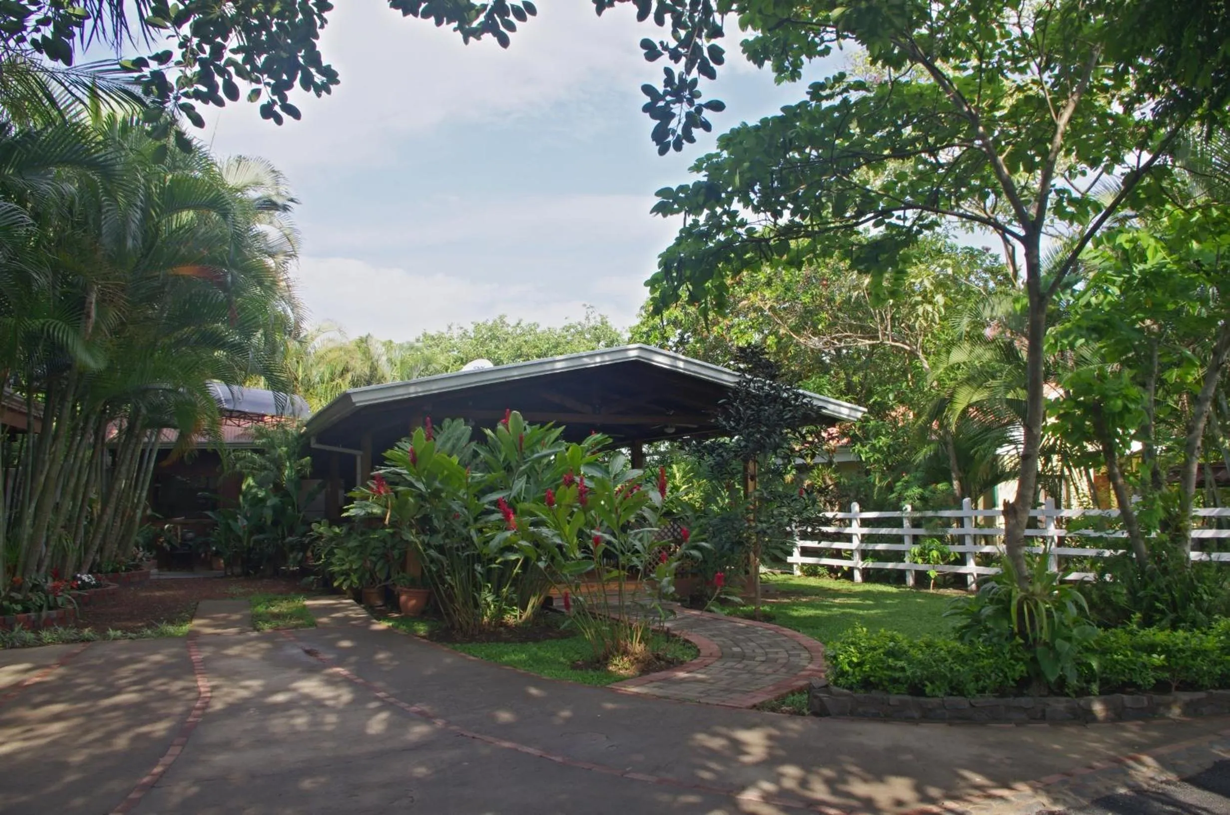 Restaurant/places to eat in Hotel Robledal