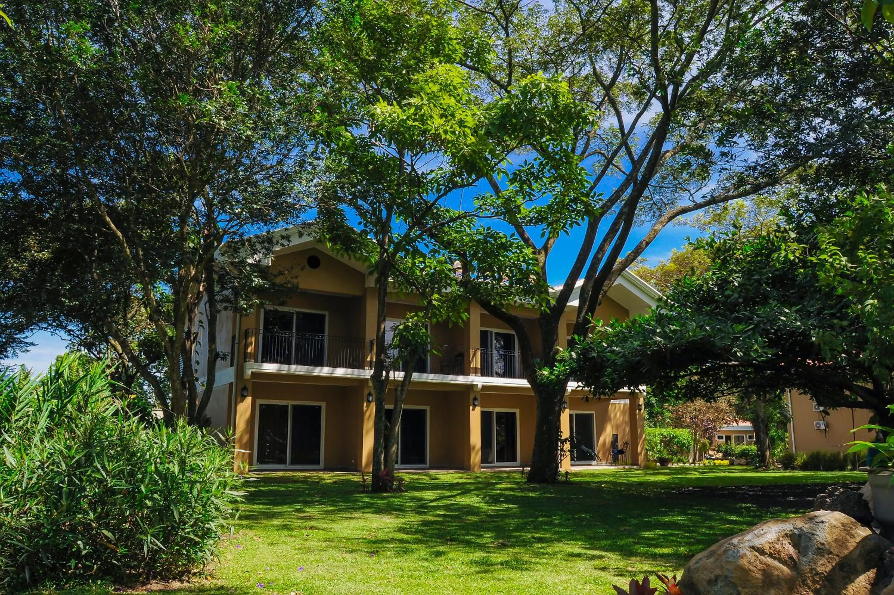 Property building in Hotel Robledal