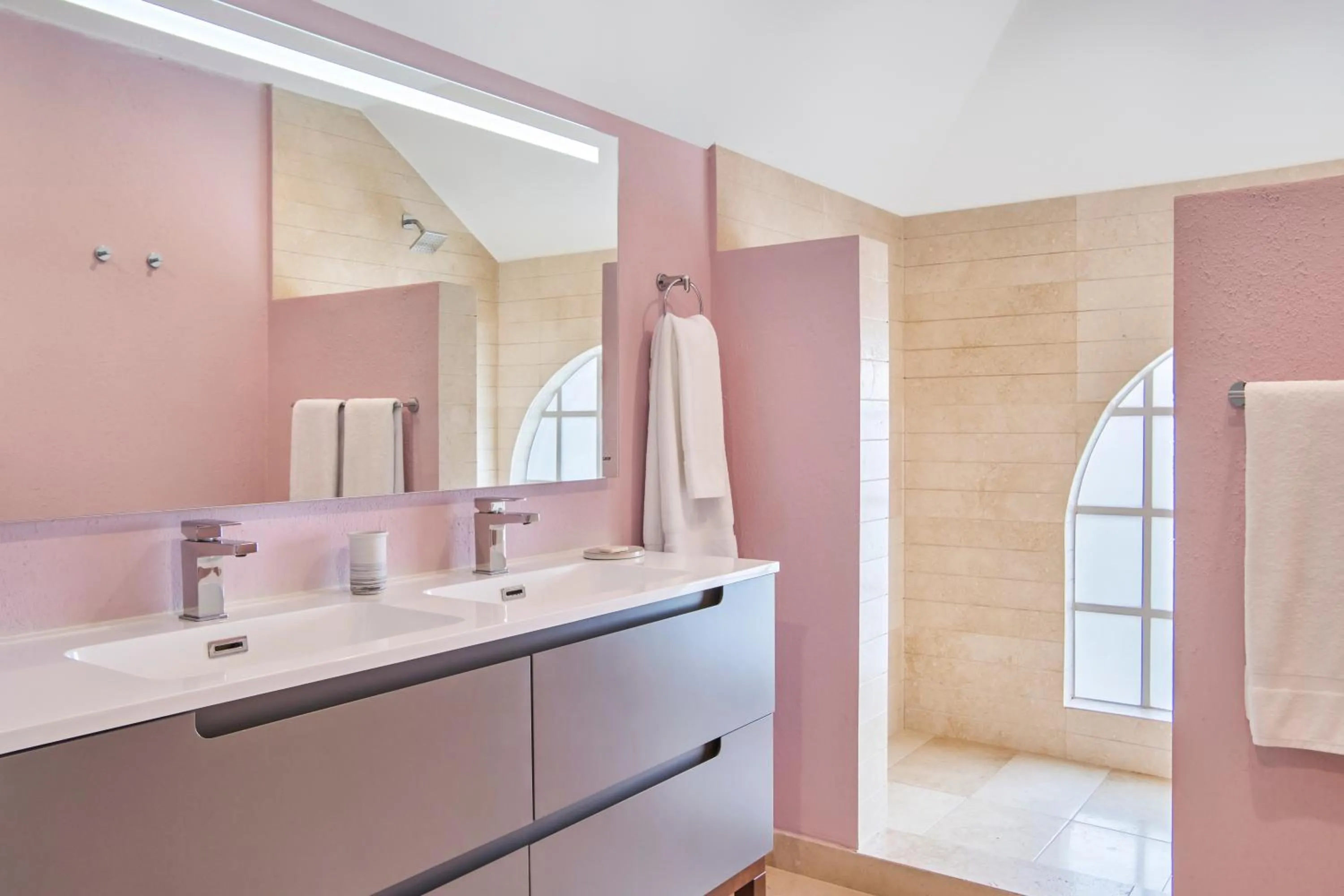 Bathroom in St George's Club