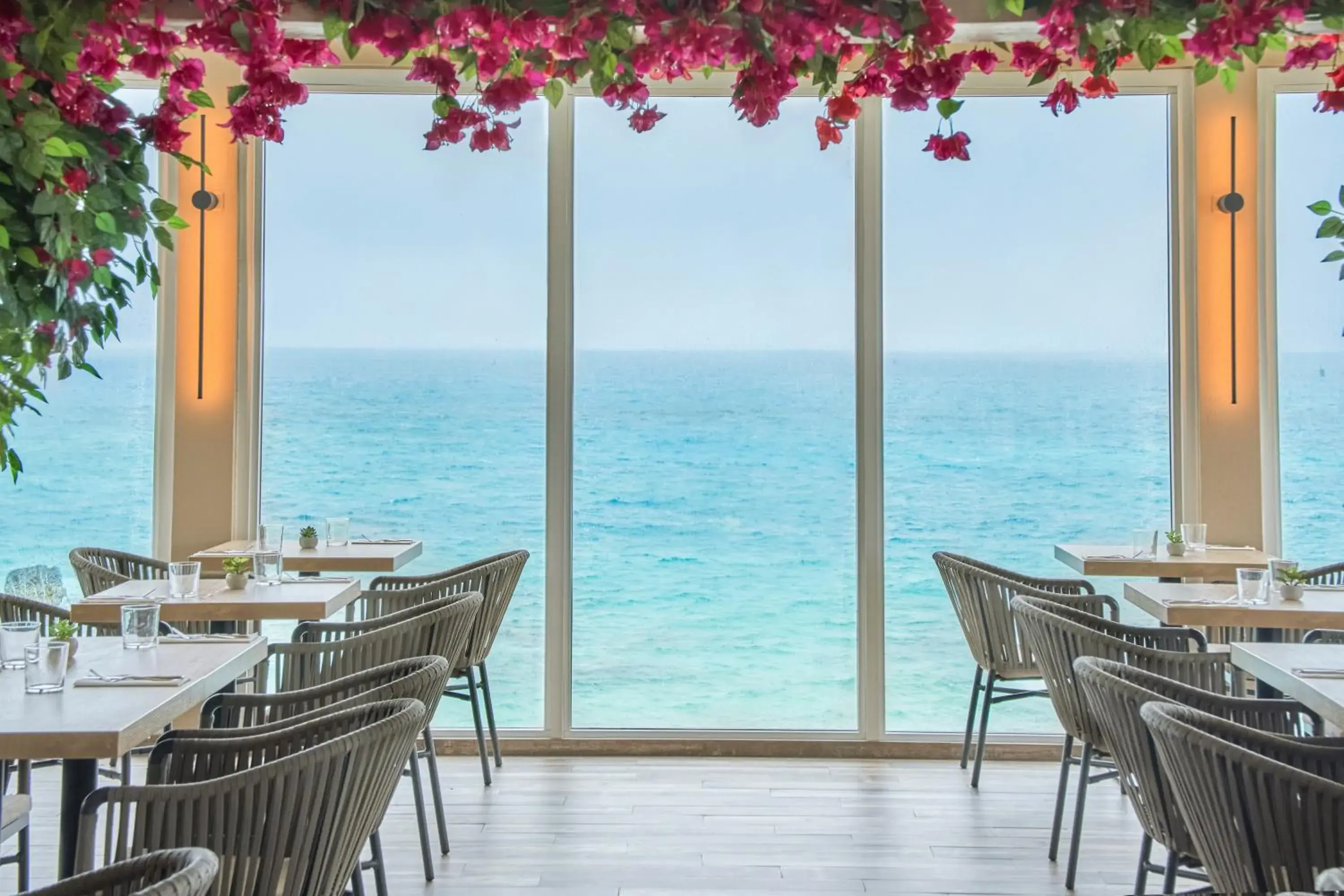Restaurant/places to eat in St George's Club Restaurant/places to eat in St George's Club