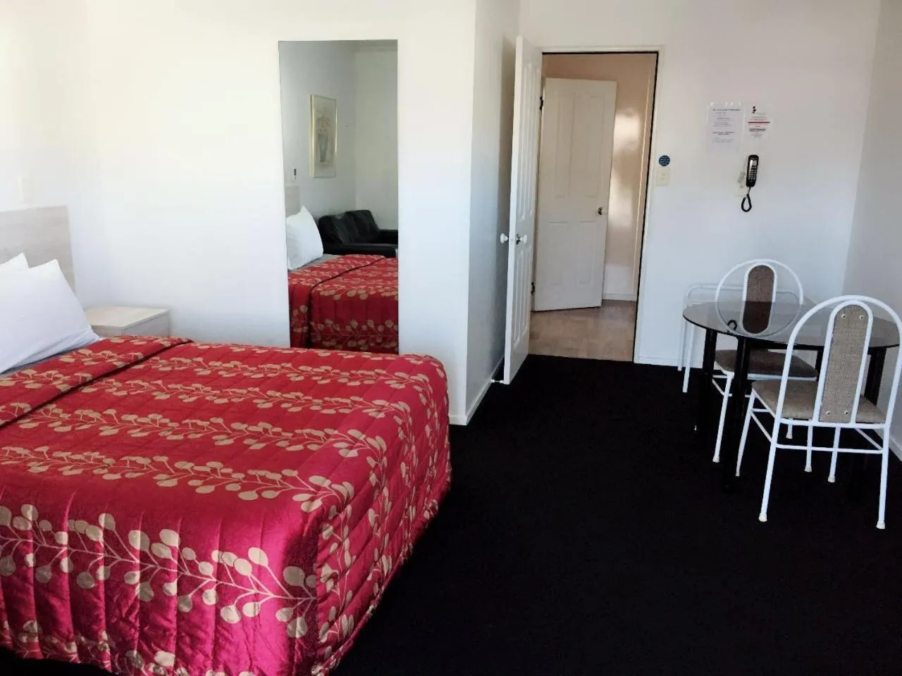 Bed in Rose Court Motel