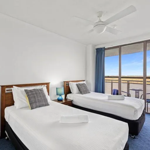 Bed in Trafalgar Towers