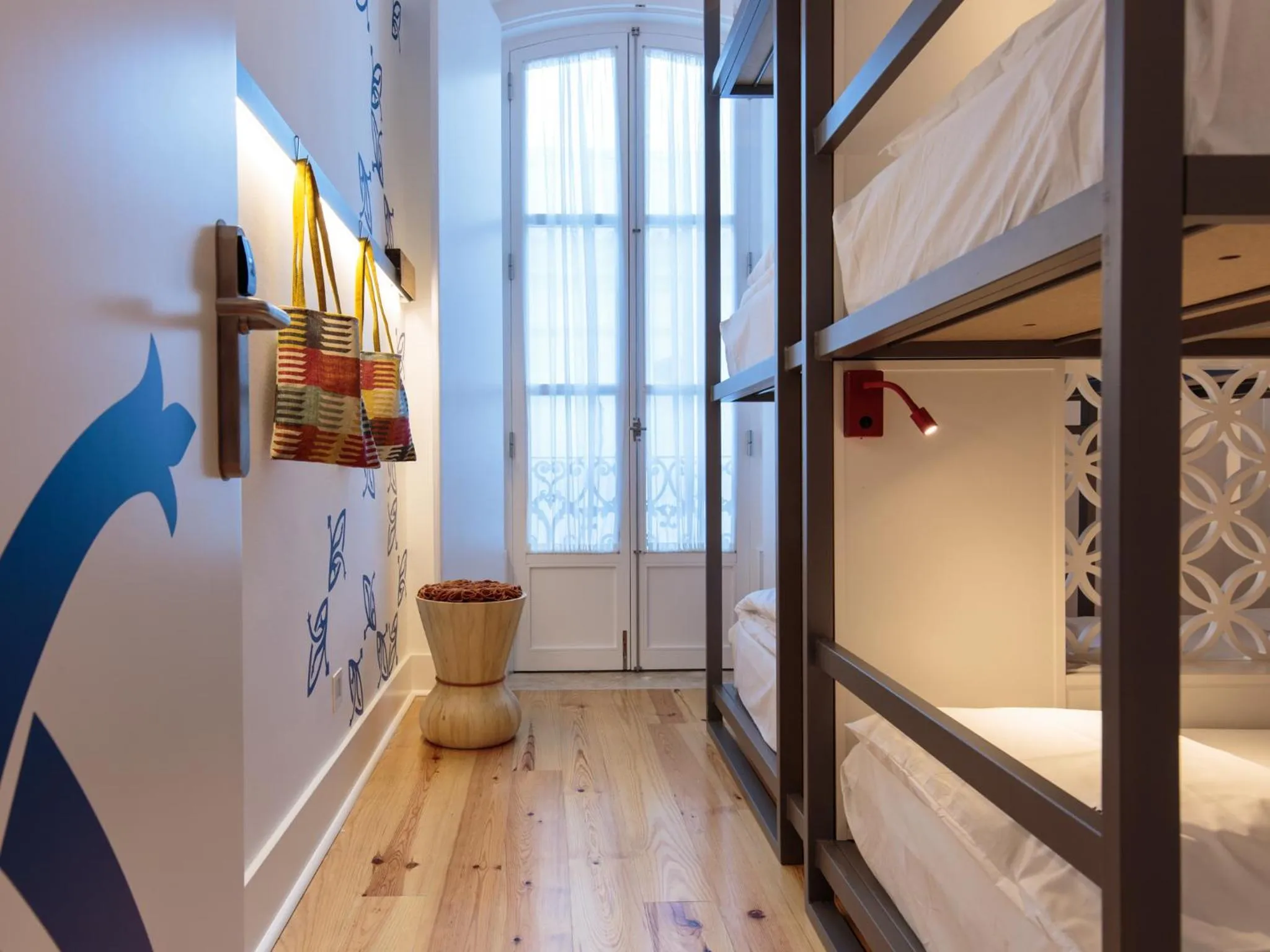 Decorative detail, Bed in Heaven Inn Suites & Terrace