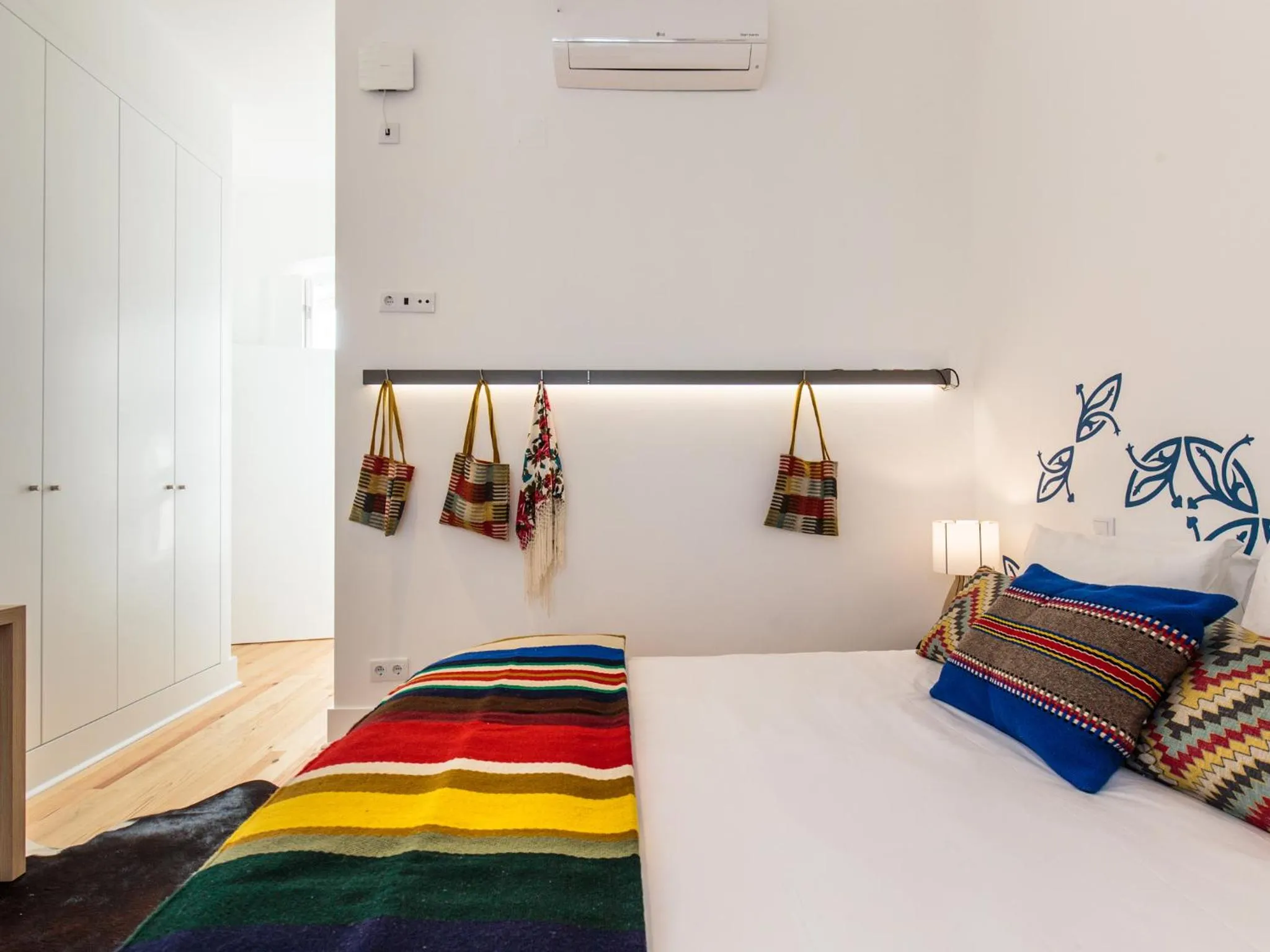 Decorative detail, Bed in Heaven Inn Suites & Terrace