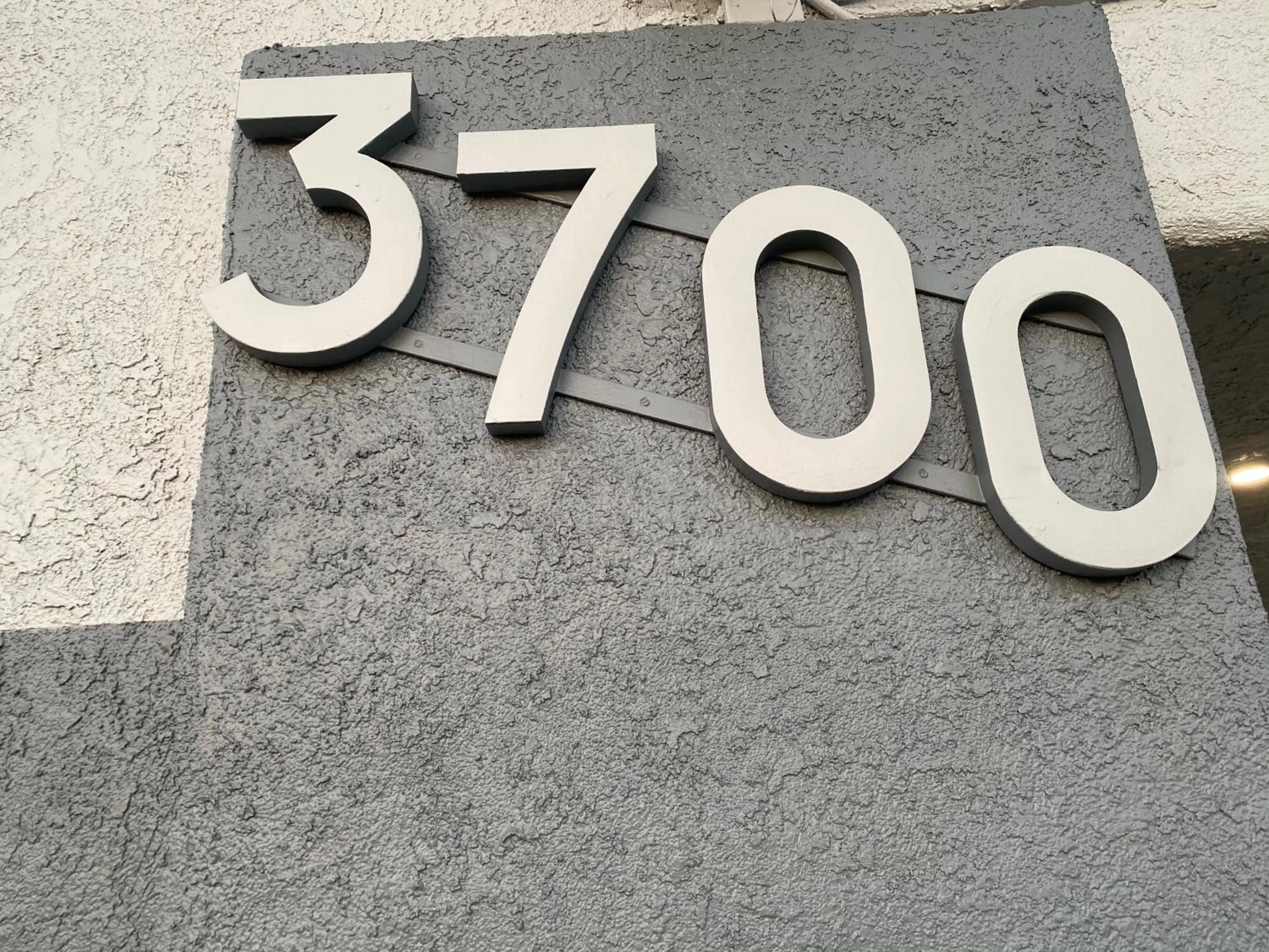 Golden West Manor Motel