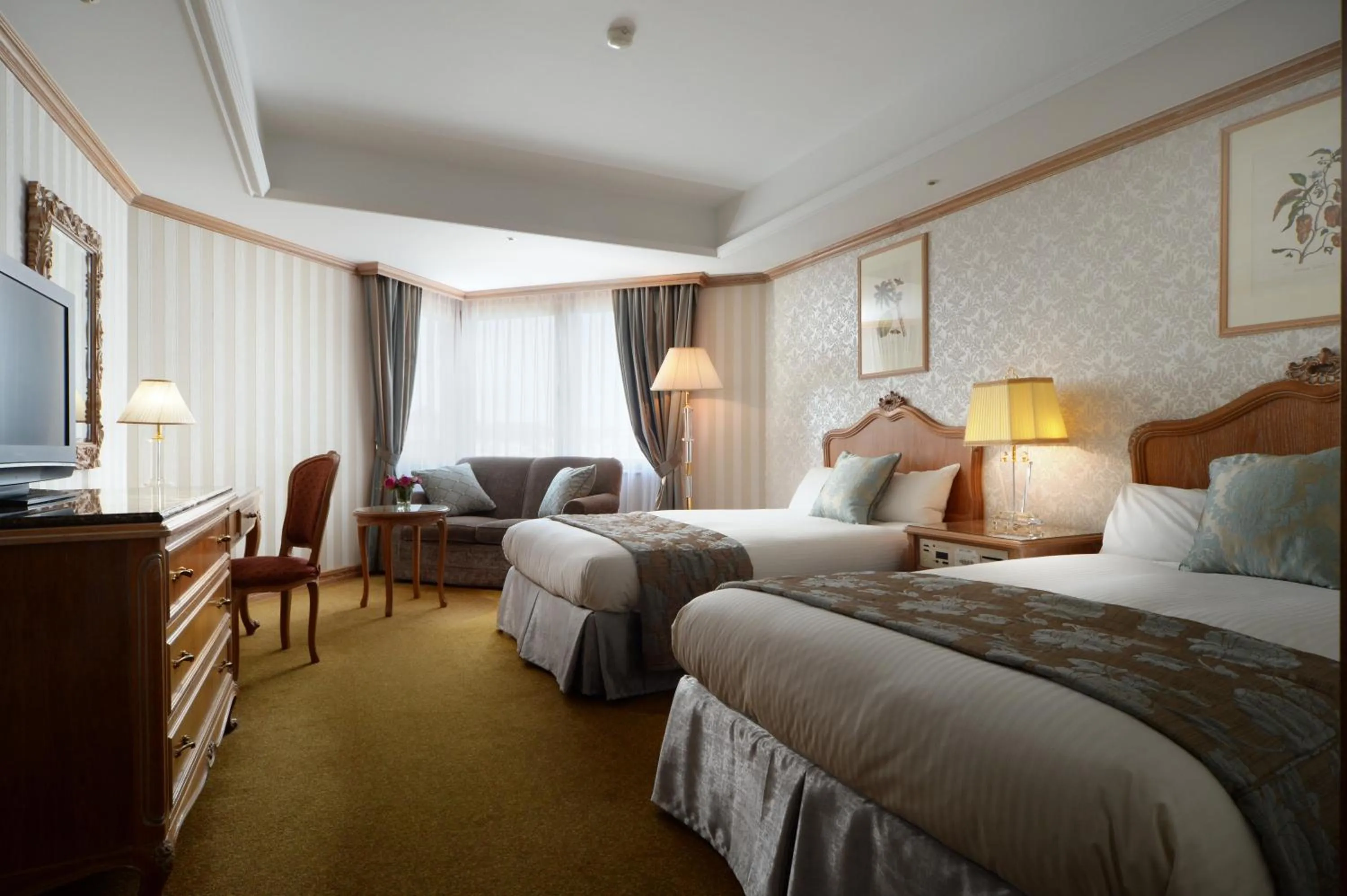 Bed in Kamakura Park Hotel