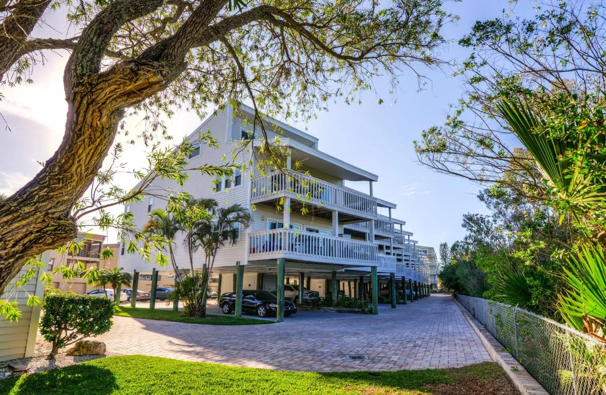 Intercoastal Beach Suite Intercoastal Beach Suite