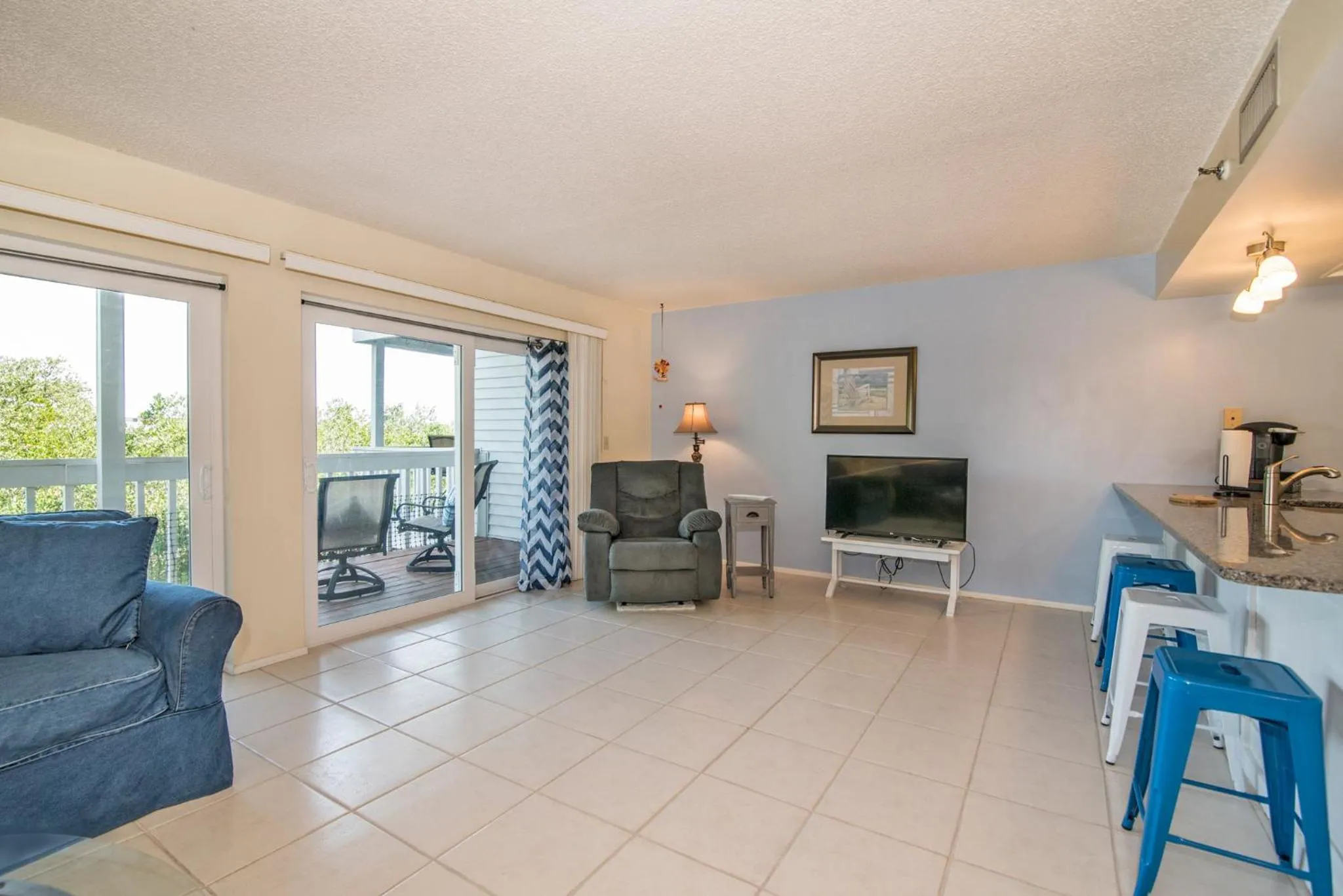 Living room in Intercoastal Beach Suite