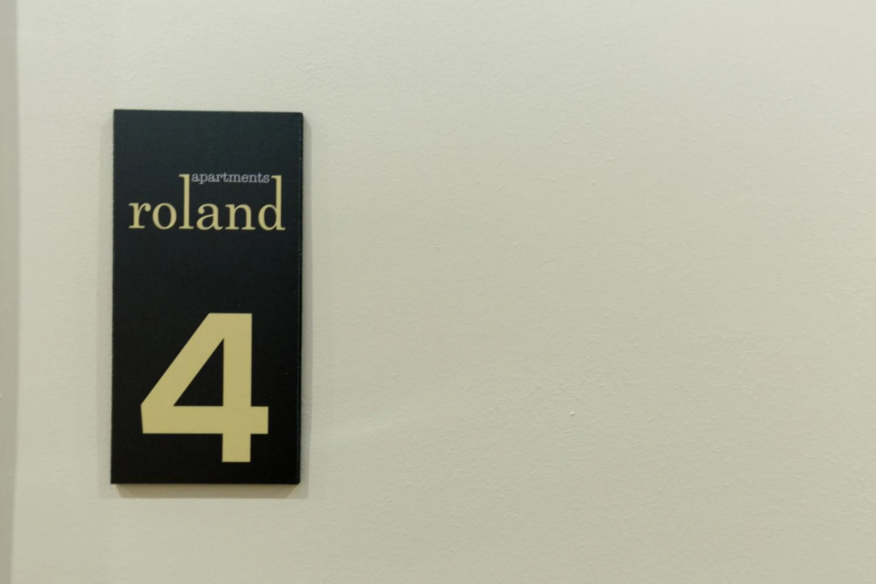 Decorative detail in Roland Apartments