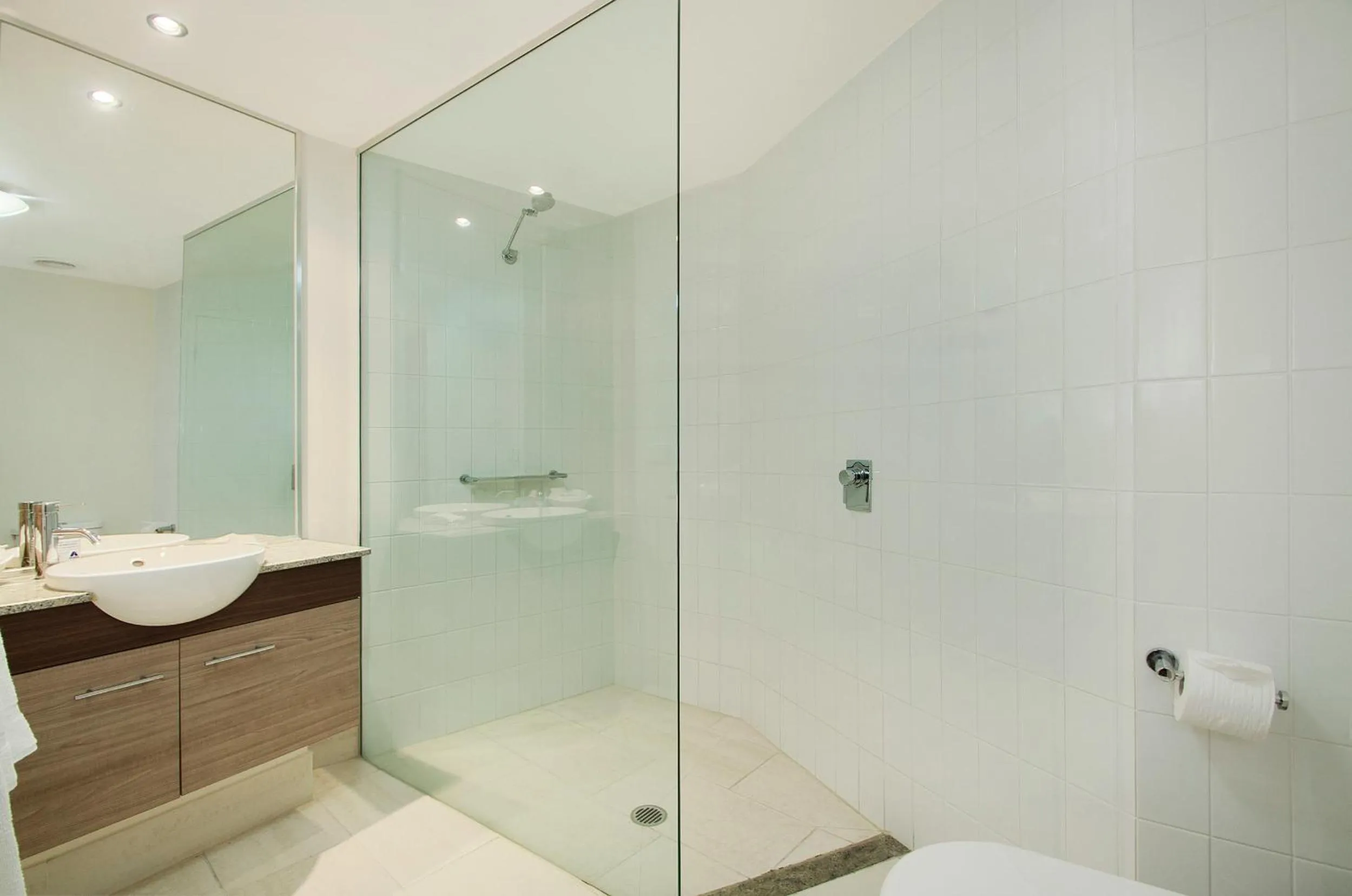 Shower in Waves Maroochy River