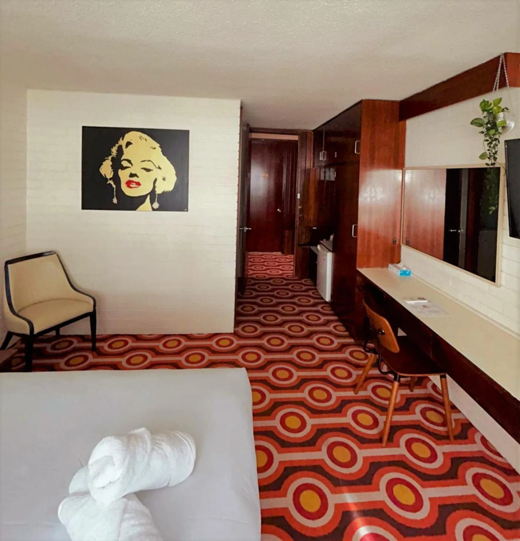 Bed in Indian Ocean Hotel