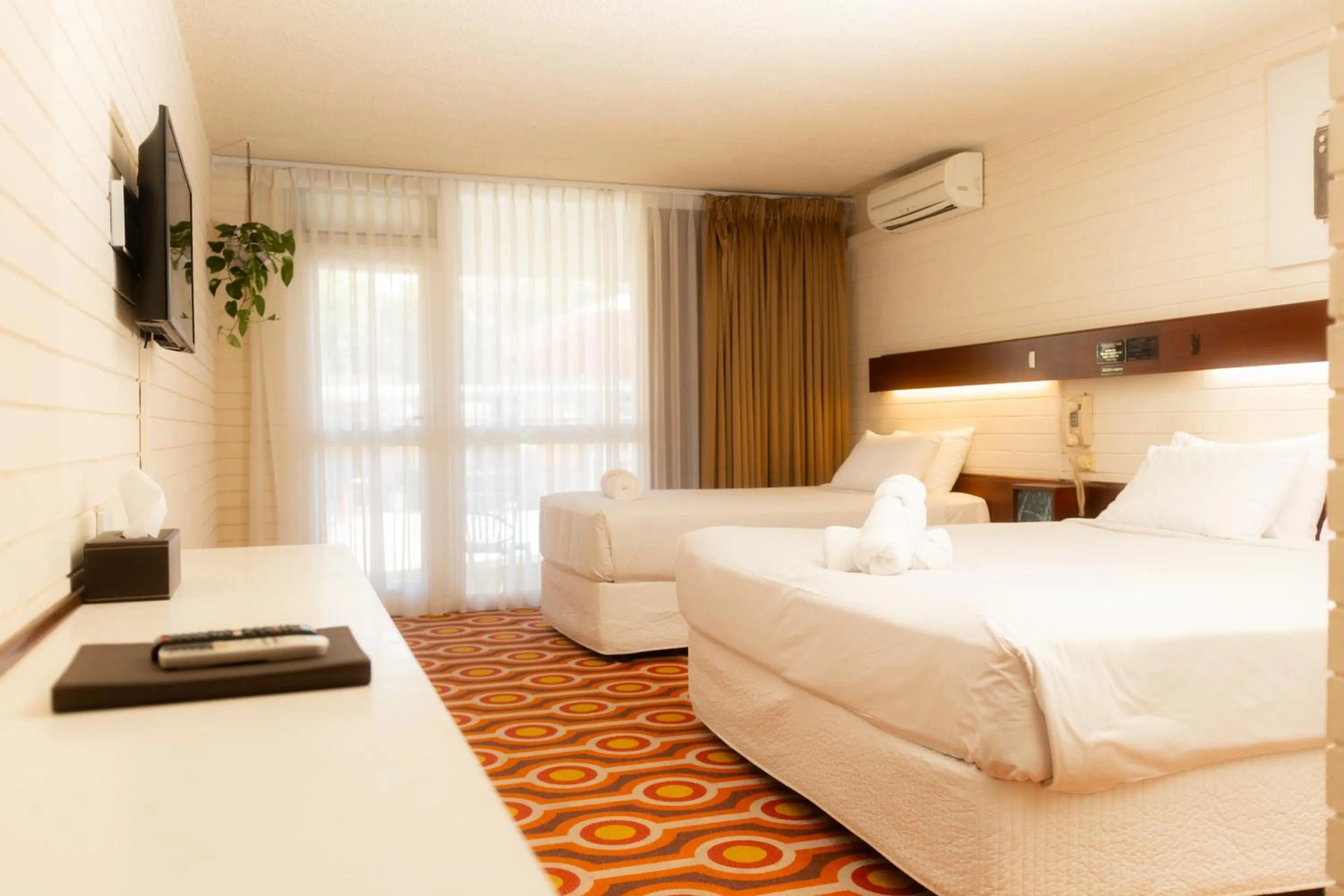 Bed in Indian Ocean Hotel