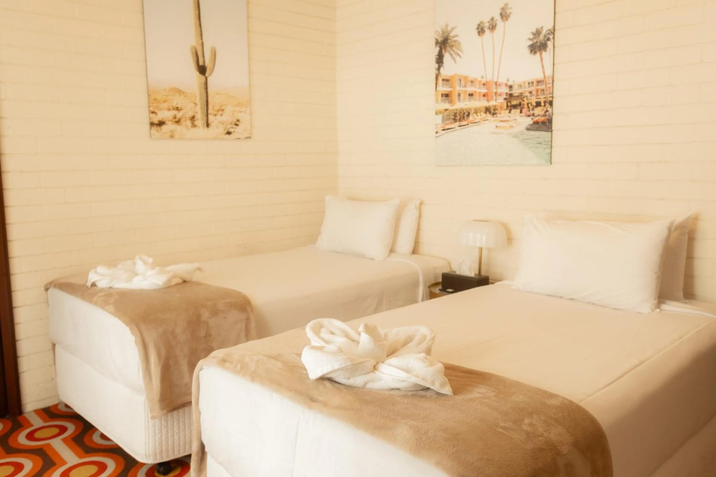 Bed in Indian Ocean Hotel