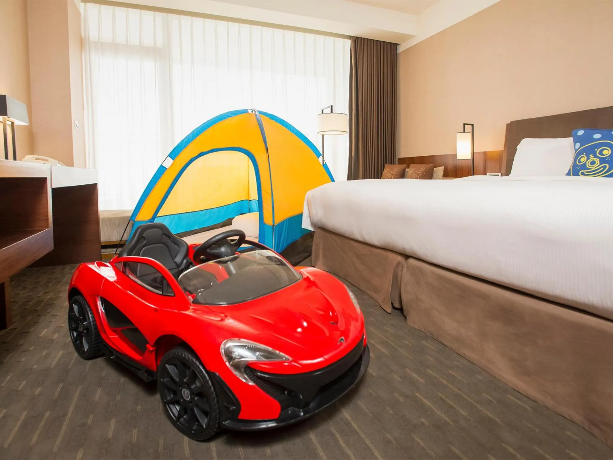 Photo of the whole room, Bed in Silks Place Yilan