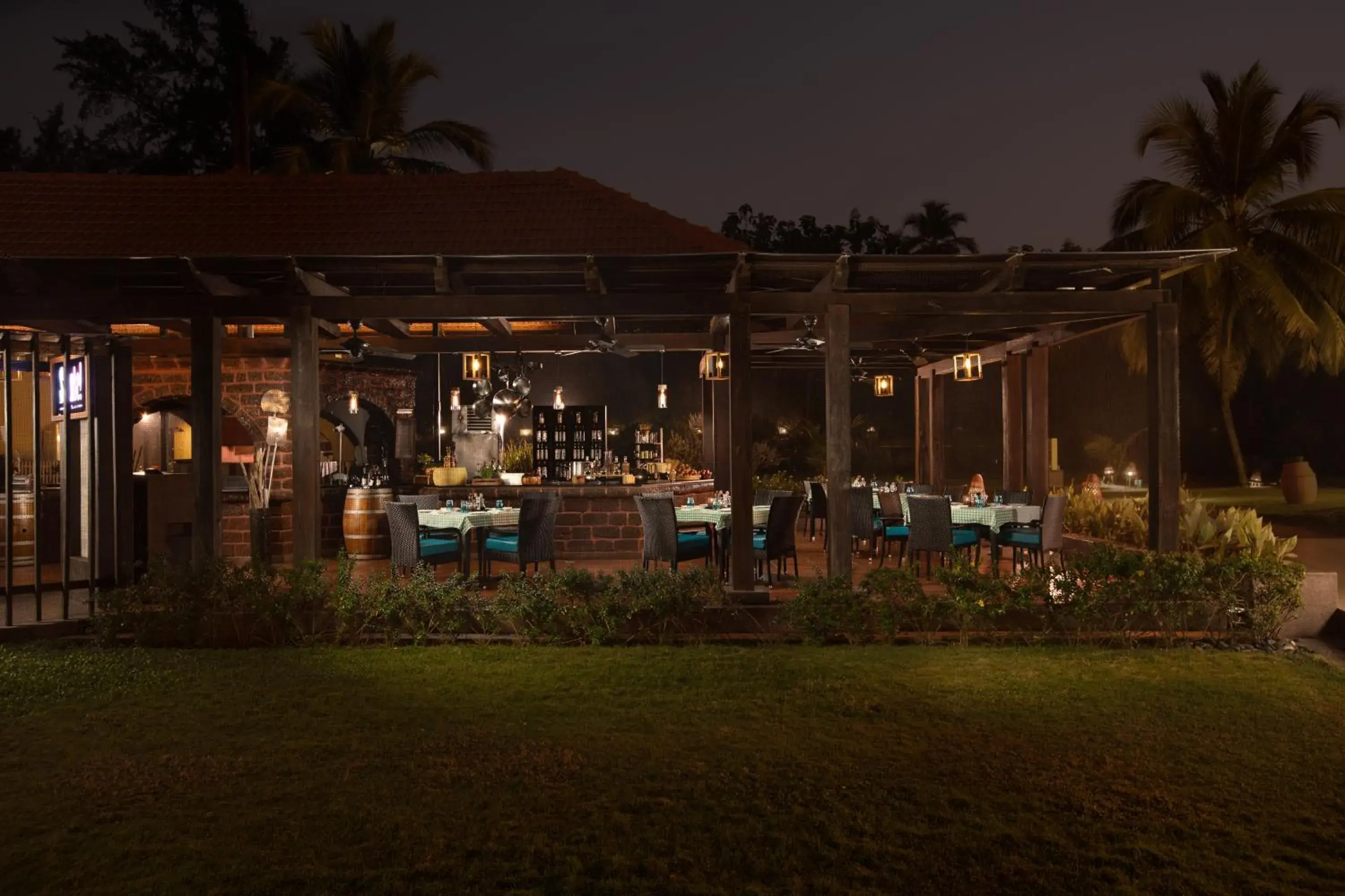 Restaurant/places to eat in Kenilworth Resort & Spa, Goa Restaurant/places to eat in Kenilworth Resort & Spa, Goa