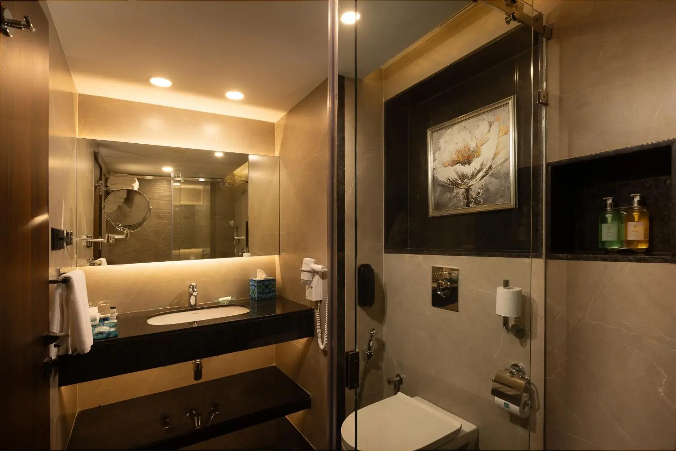 Junior Suite with Executive Lounge Access in Kenilworth Resort & Spa, Goa Junior Suite with Executive Lounge Access in Kenilworth Resort & Spa, Goa