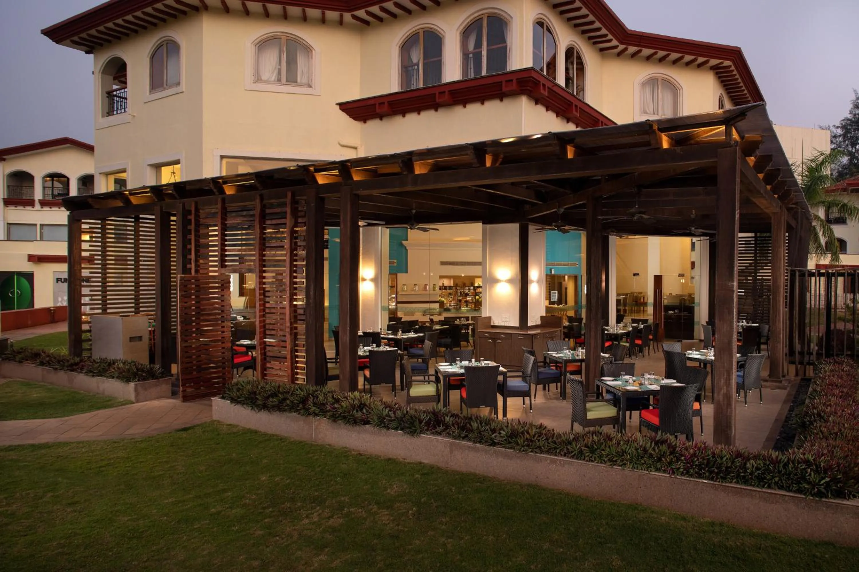 Restaurant/places to eat in Kenilworth Resort & Spa, Goa