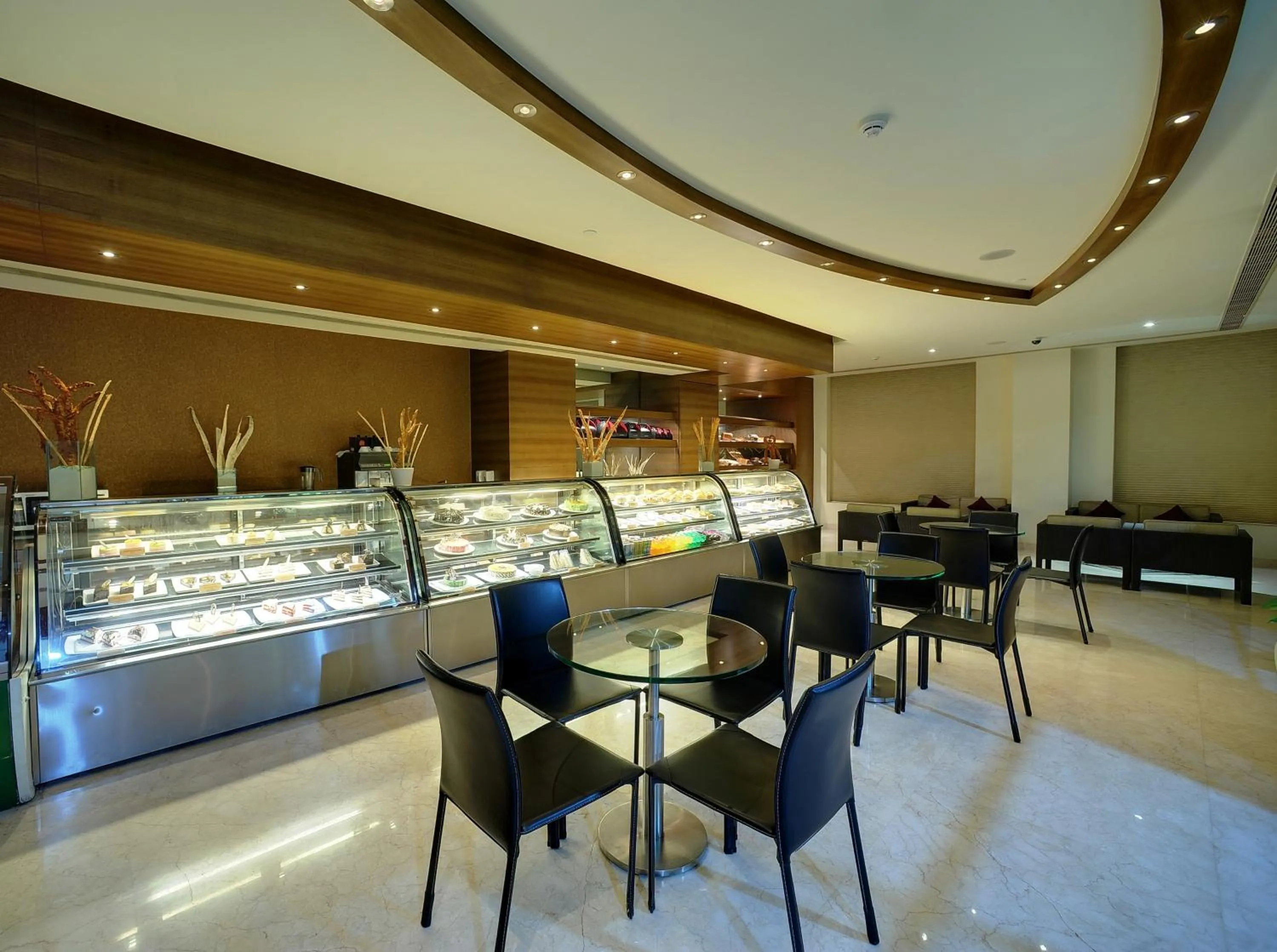 Restaurant/places to eat in Vivanta Goa, Panaji