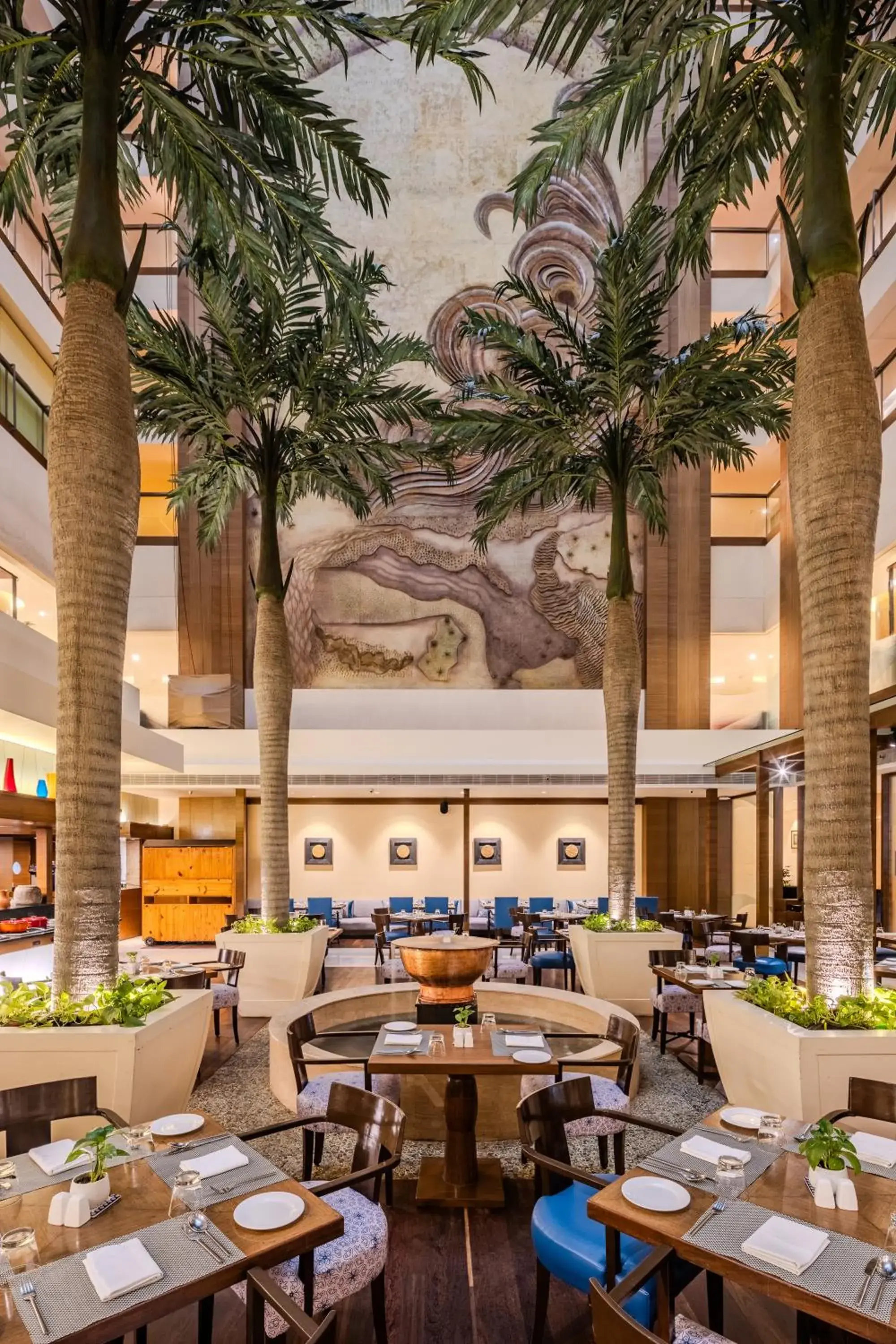 Restaurant/places to eat in Vivanta Goa, Panaji Restaurant/places to eat in Vivanta Goa, Panaji