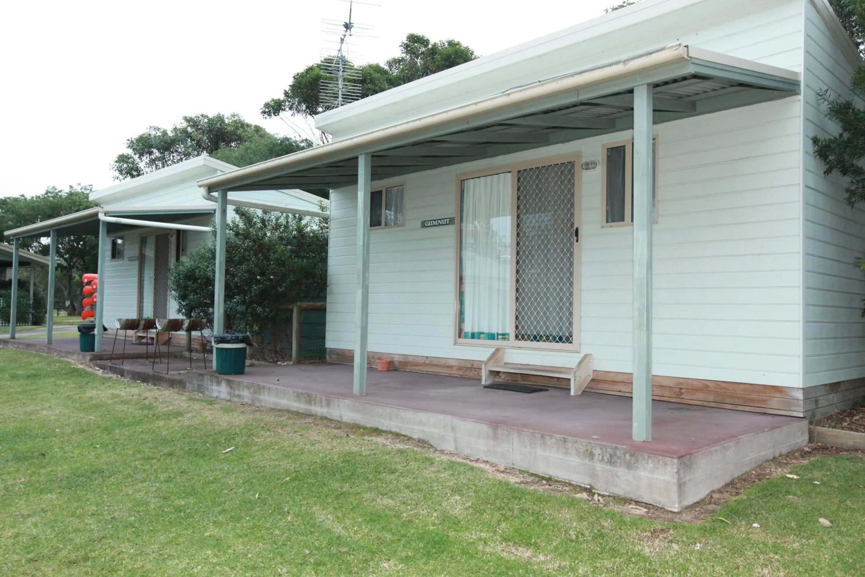 Photo of the whole room in Lakesea Park