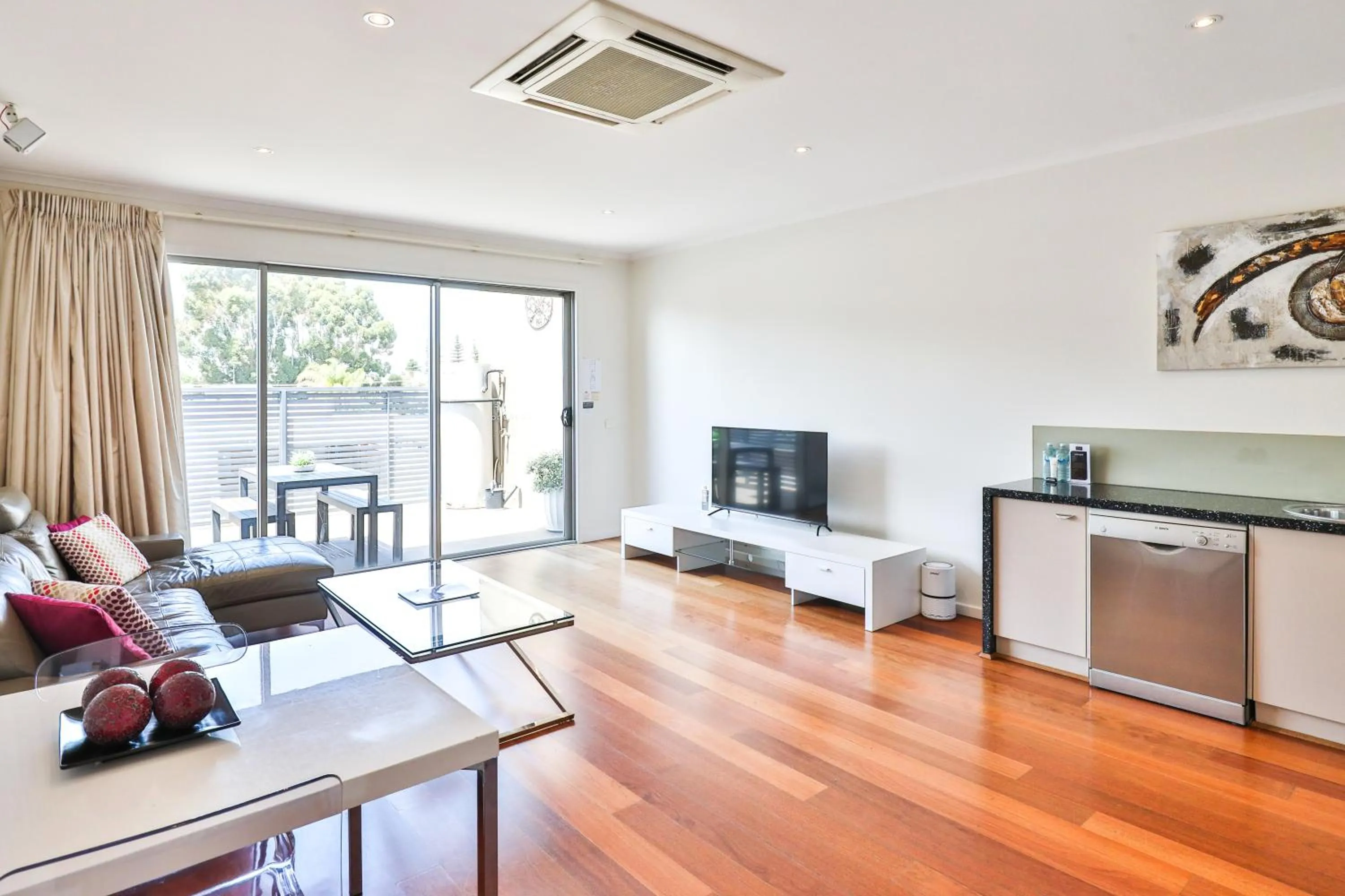 Living room in Indulge Apartments - Langtree