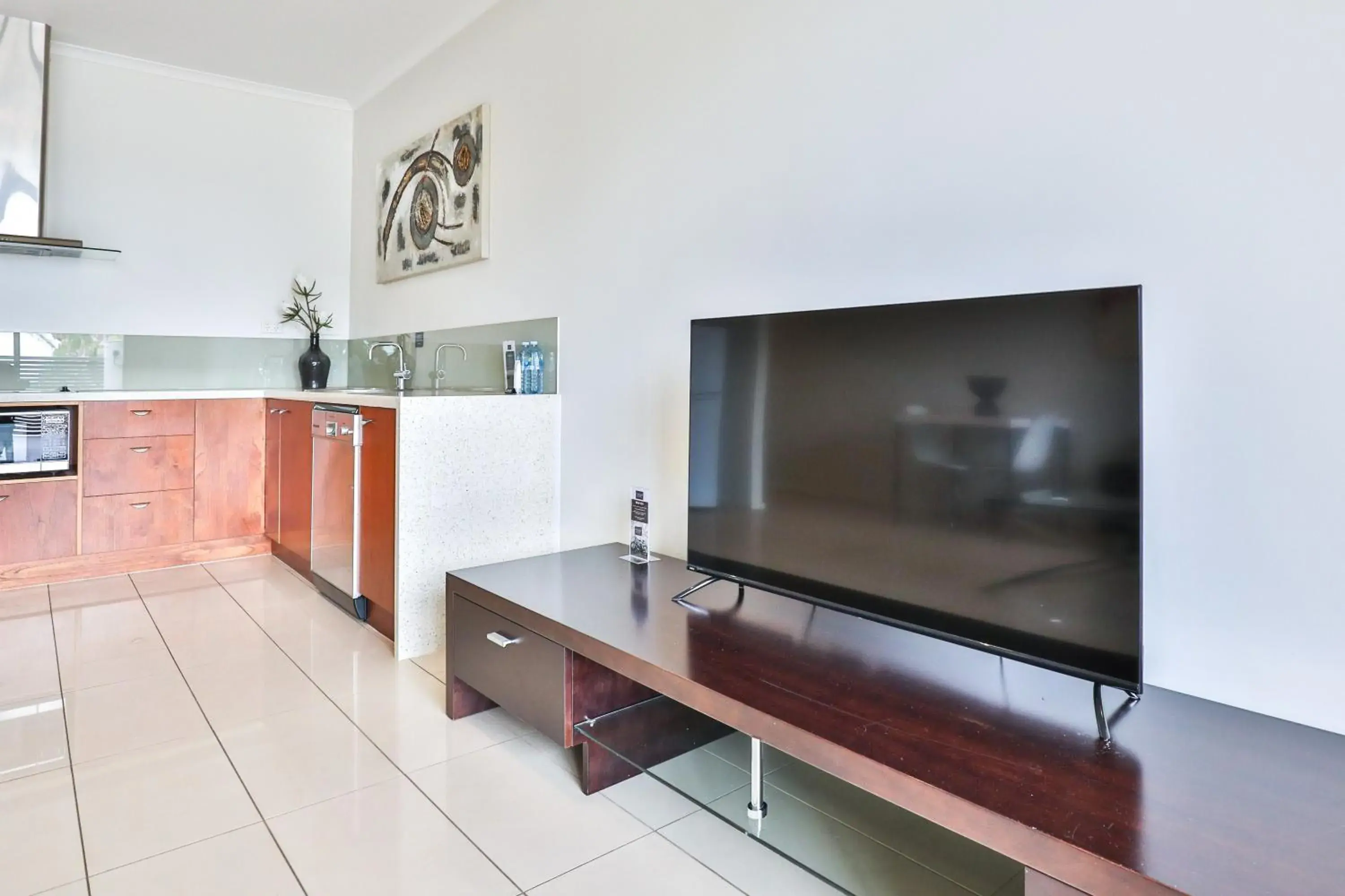 Communal lounge/ TV room in Indulge Apartments - Langtree Communal lounge/ TV room in Indulge Apartments - Langtree