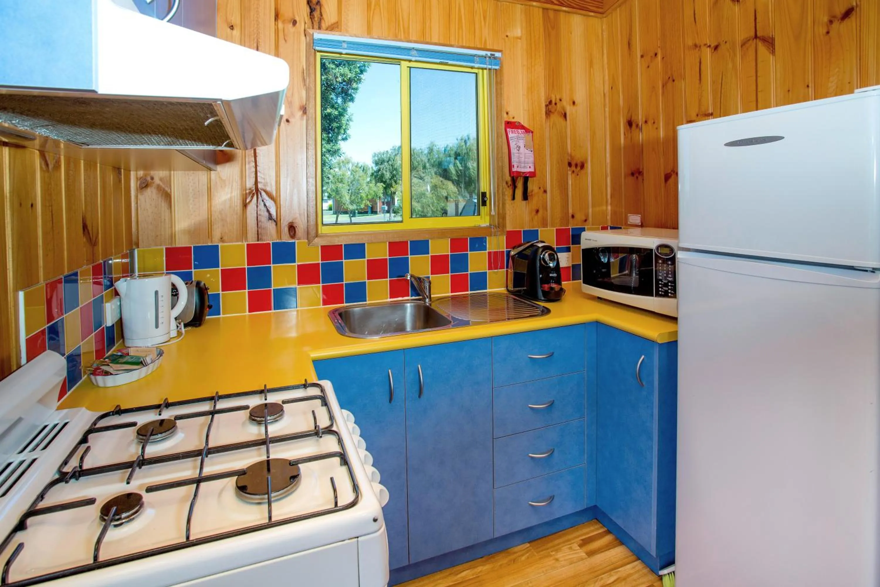 Kitchen or kitchenette in BIG4 Port Fairy Holiday Park