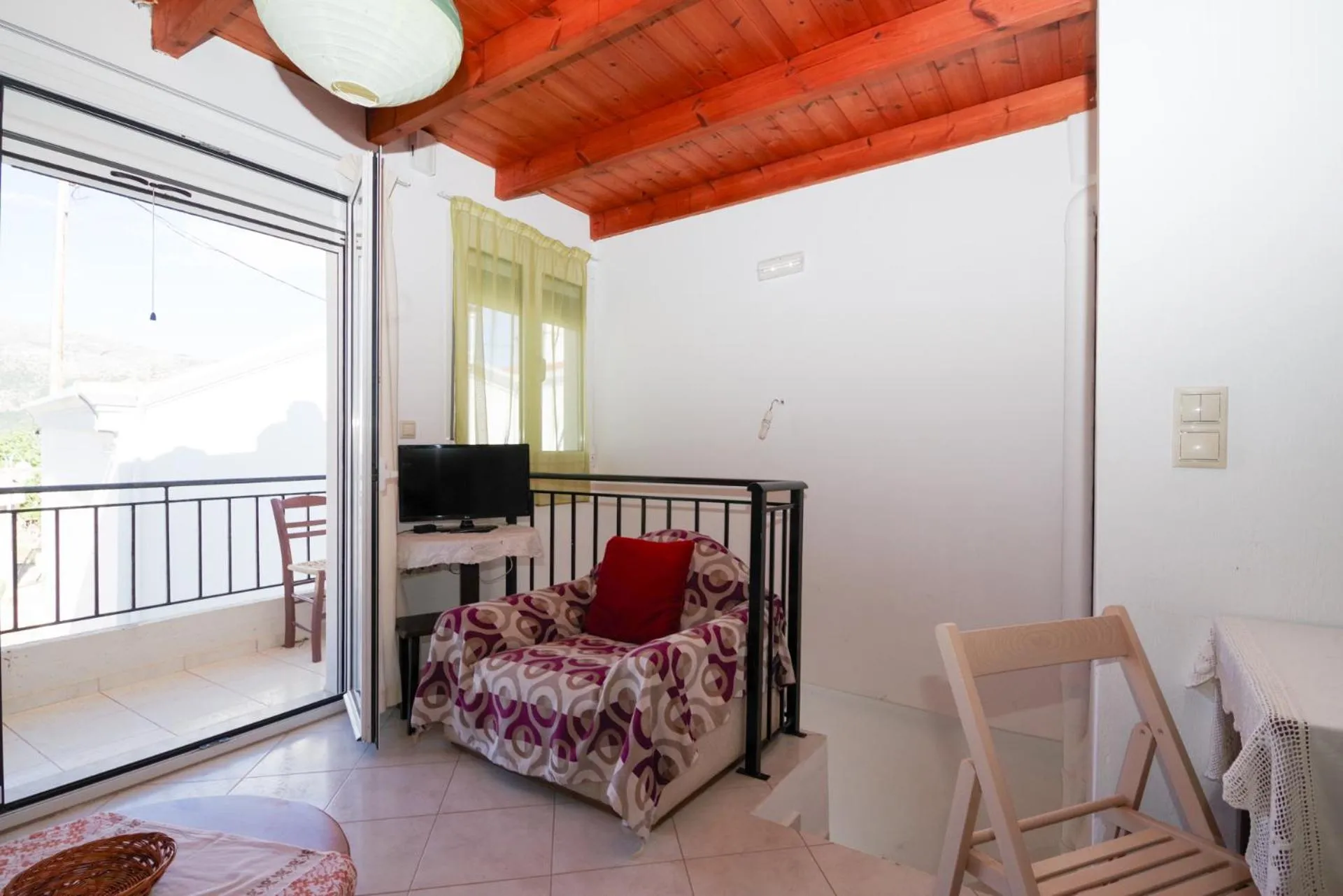 Bed in Vasilikata