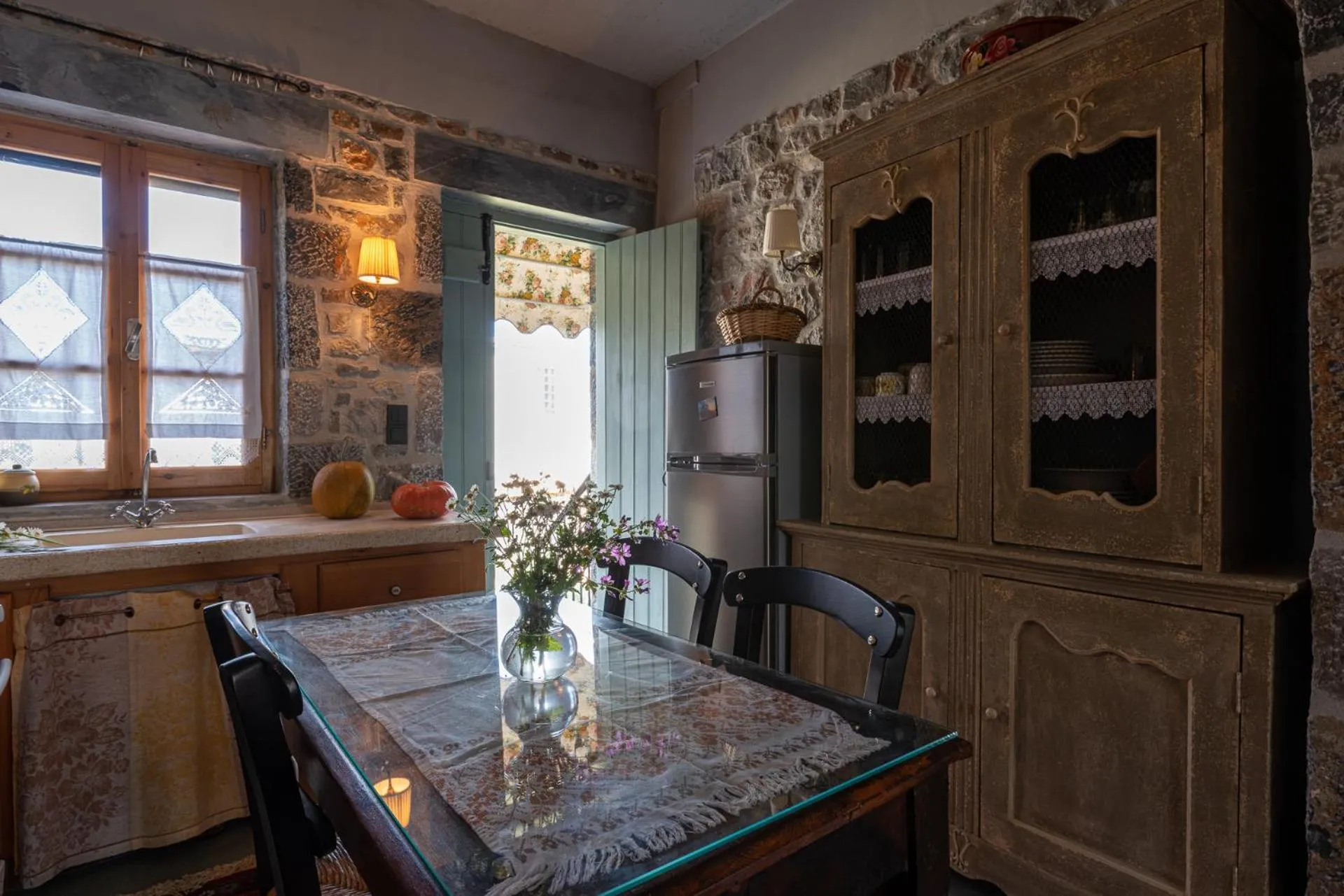 Kitchen or kitchenette in Vasilikata