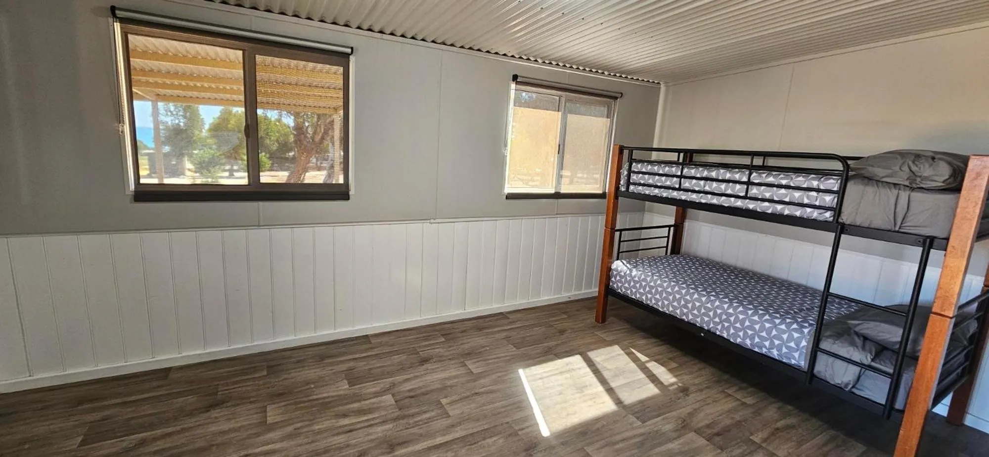 bunk bed, Bed in Drummond Cove Holiday Park