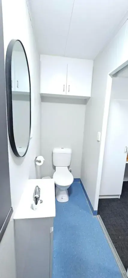 Double or Twin Room with Bathroom in Drummond Cove Holiday Park Double or Twin Room with Bathroom in Drummond Cove Holiday Park