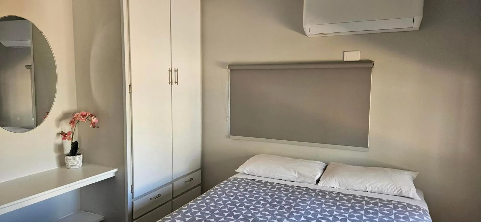 Bedroom, Bed in Drummond Cove Holiday Park