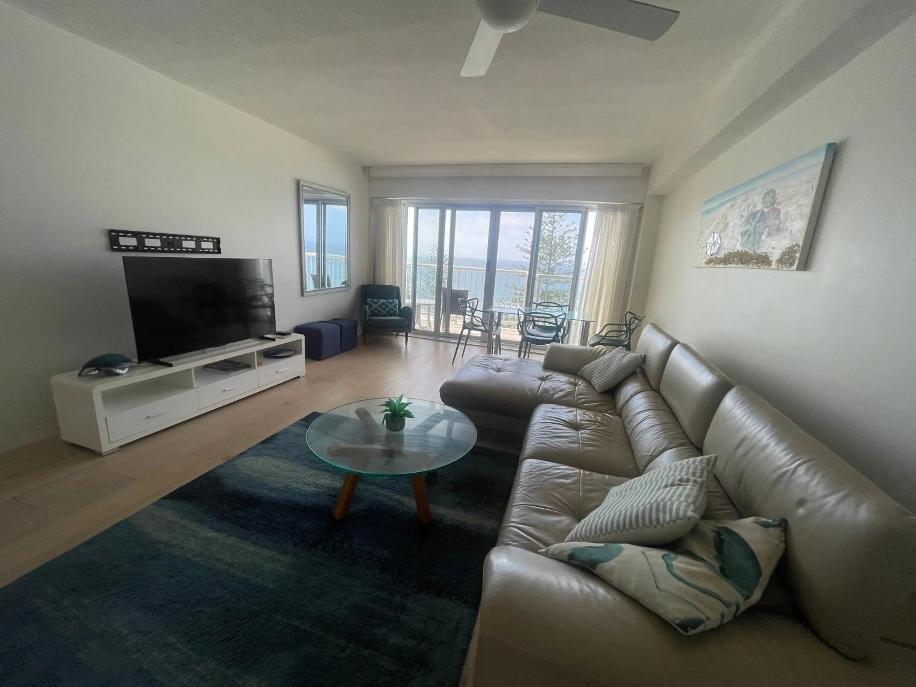 Living room in Hillhaven Holiday Apartments