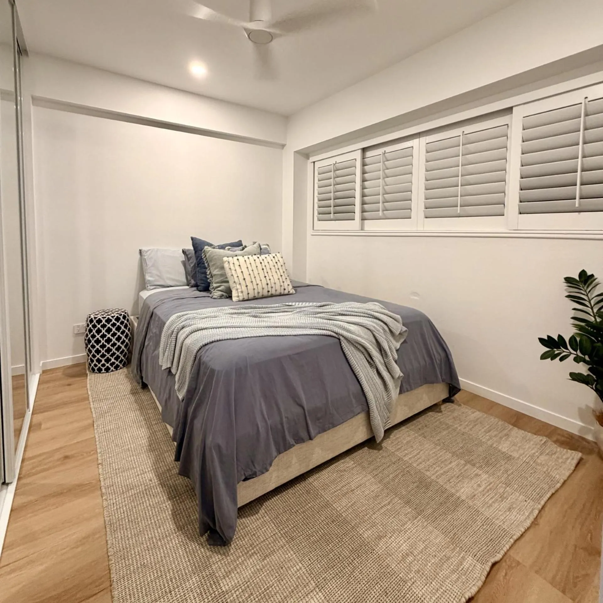 Bed in Hillhaven Holiday Apartments