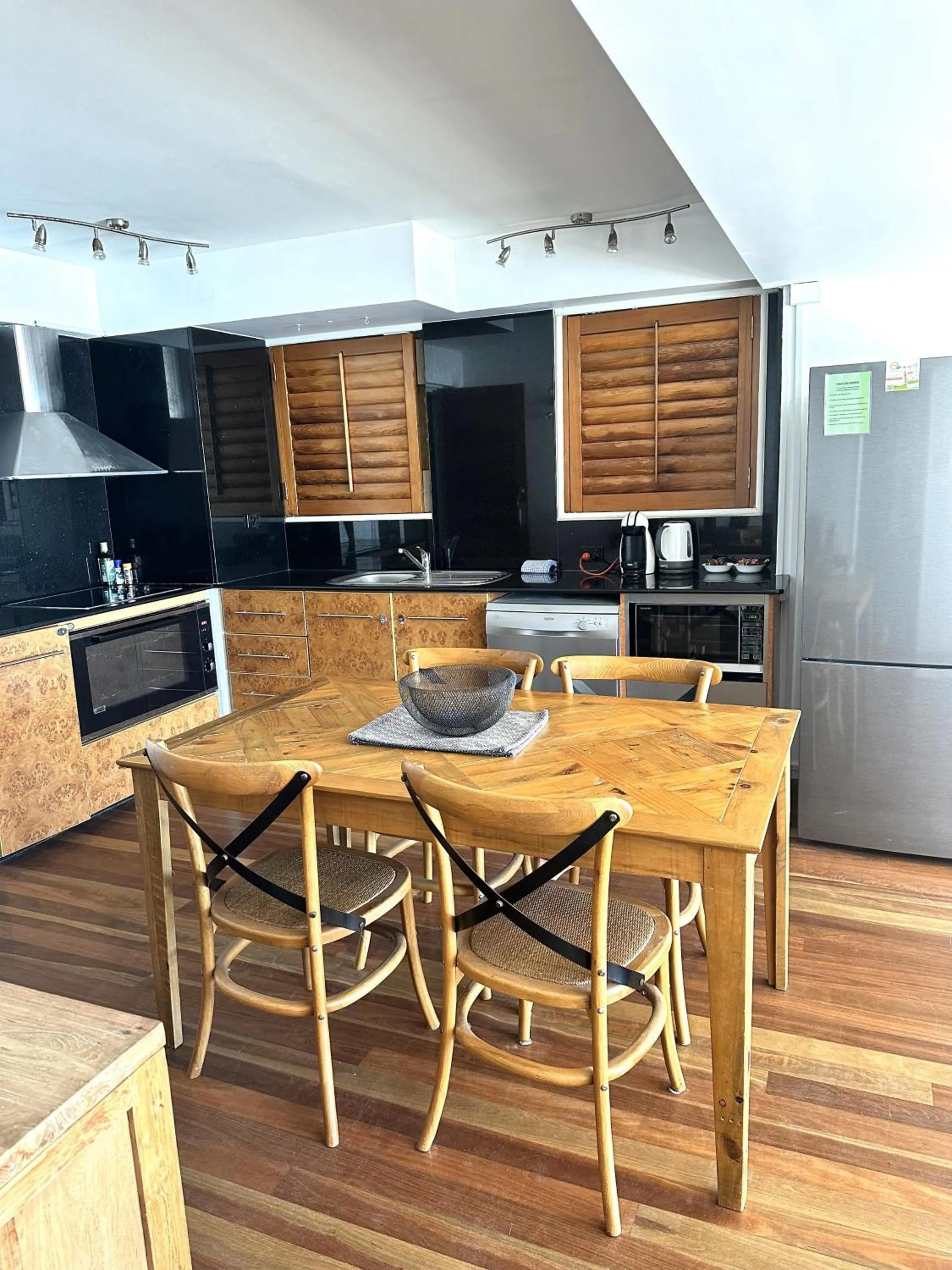 Kitchen or kitchenette in Hillhaven Holiday Apartments