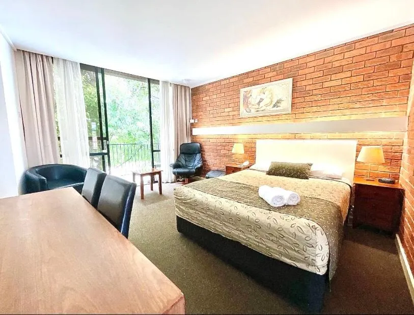 Bed in Connells Motel & Serviced Apartments