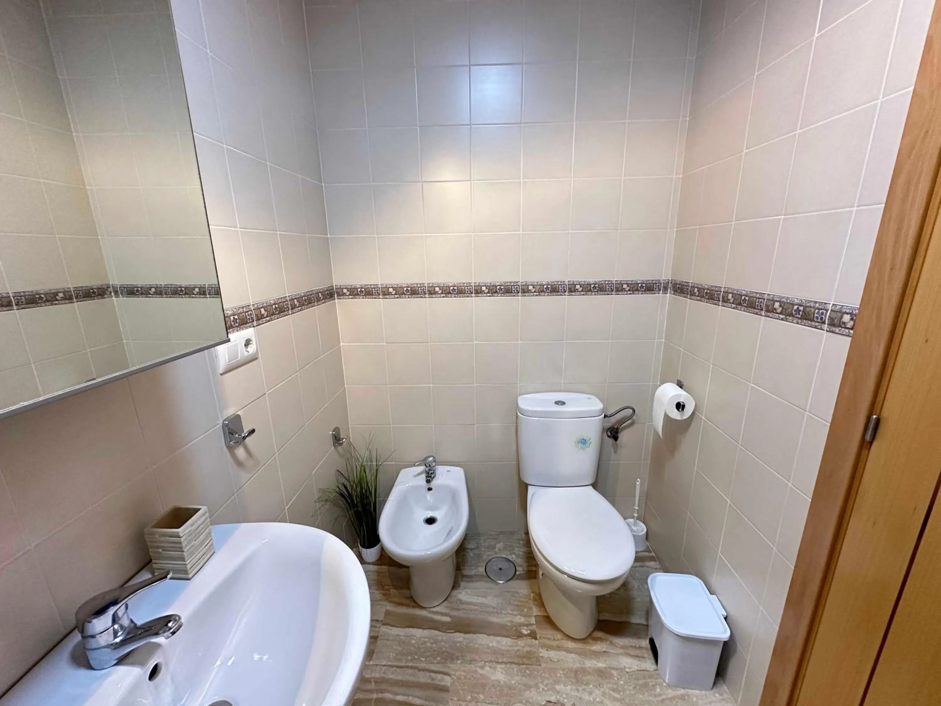 Toilet in Taymar