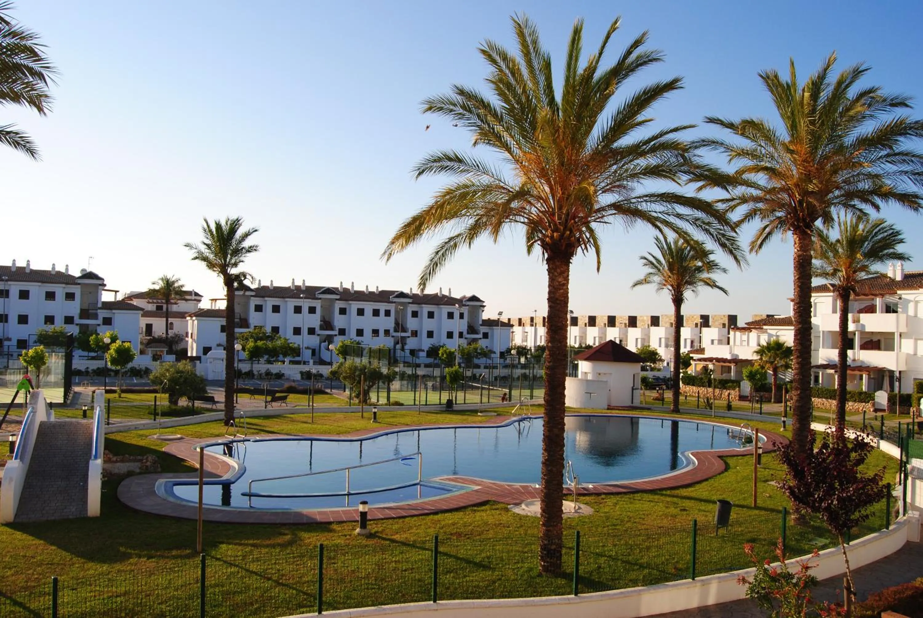 Swimming pool in Taymar