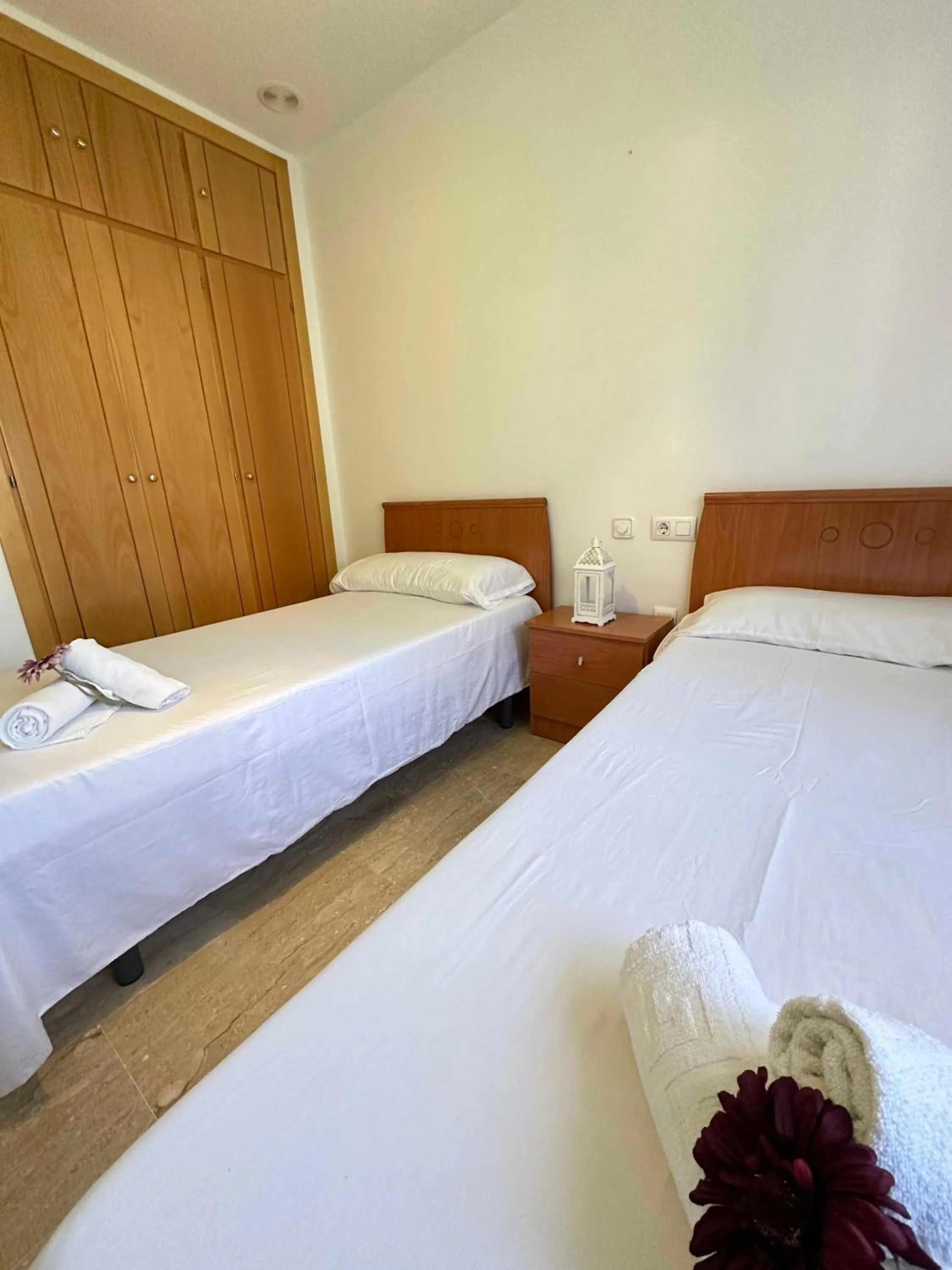 Bed in Taymar